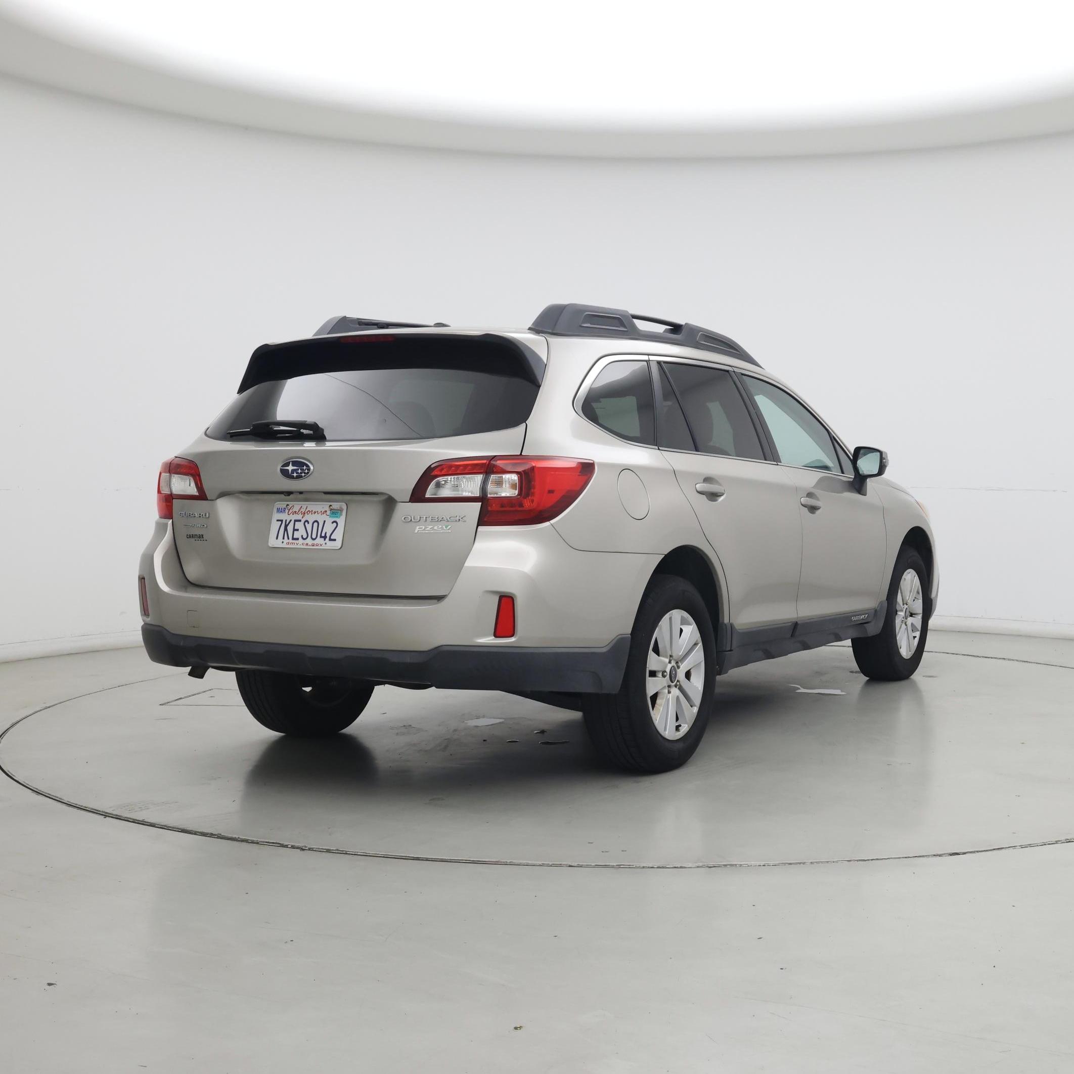 Thumbnail: 2015 Subaru Outback - 8