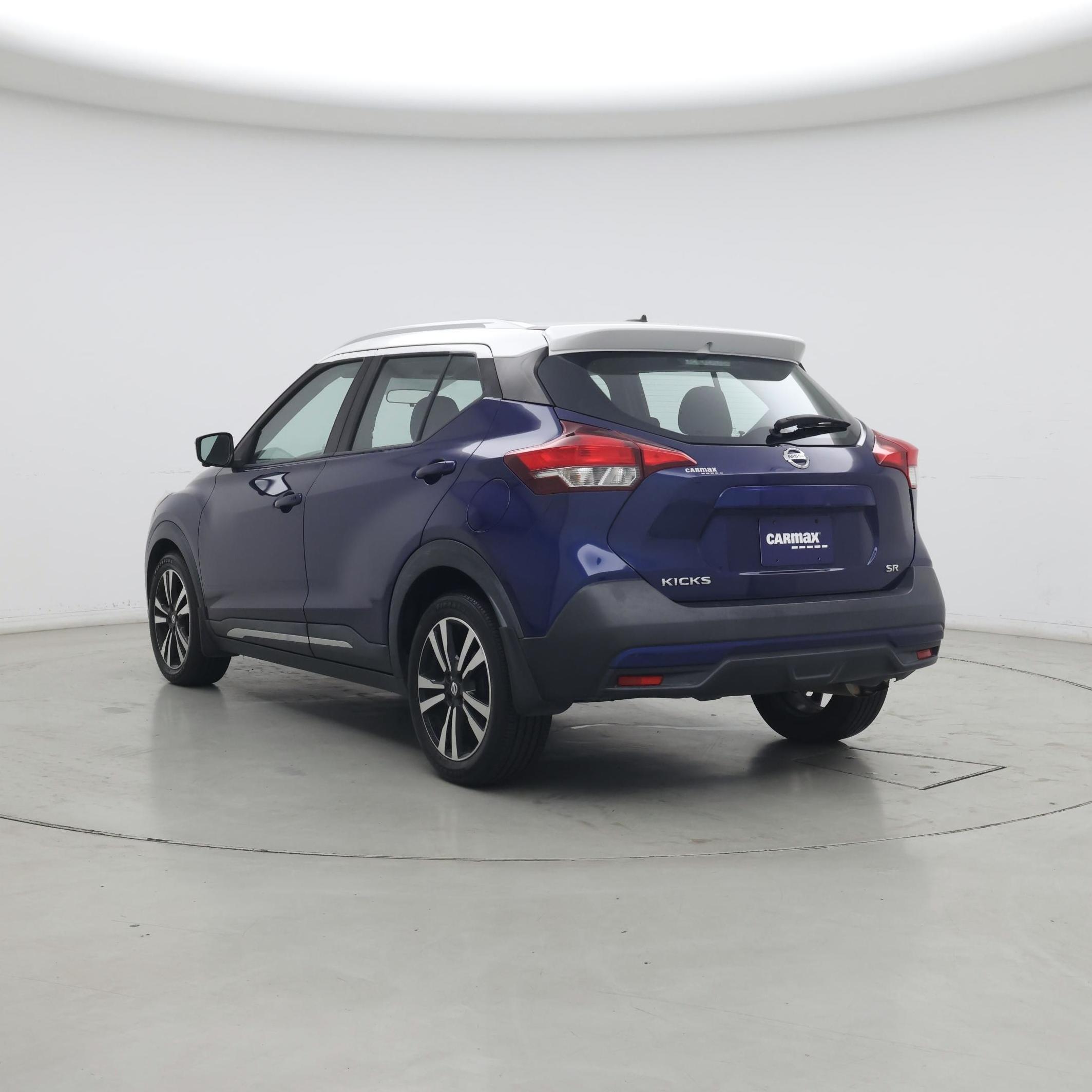 Thumbnail: 2018 Nissan Kicks - 2