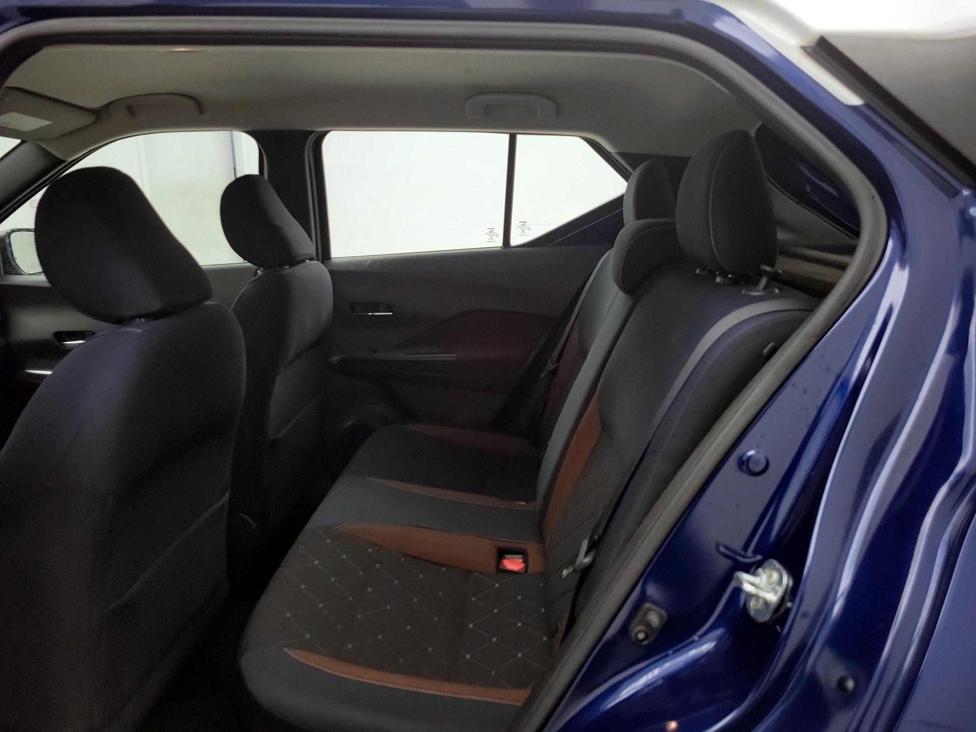 Thumbnail: 2018 Nissan Kicks - 19