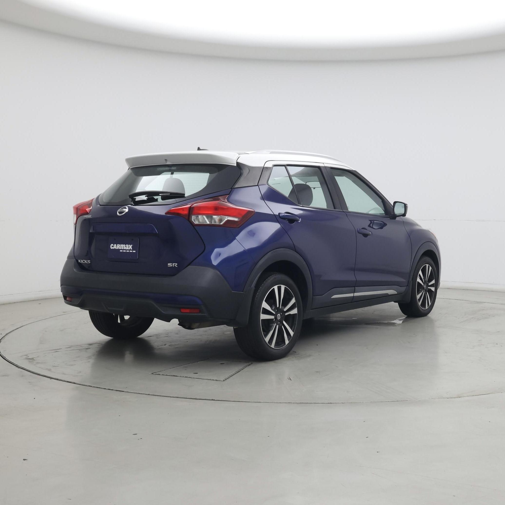 Thumbnail: 2018 Nissan Kicks - 8