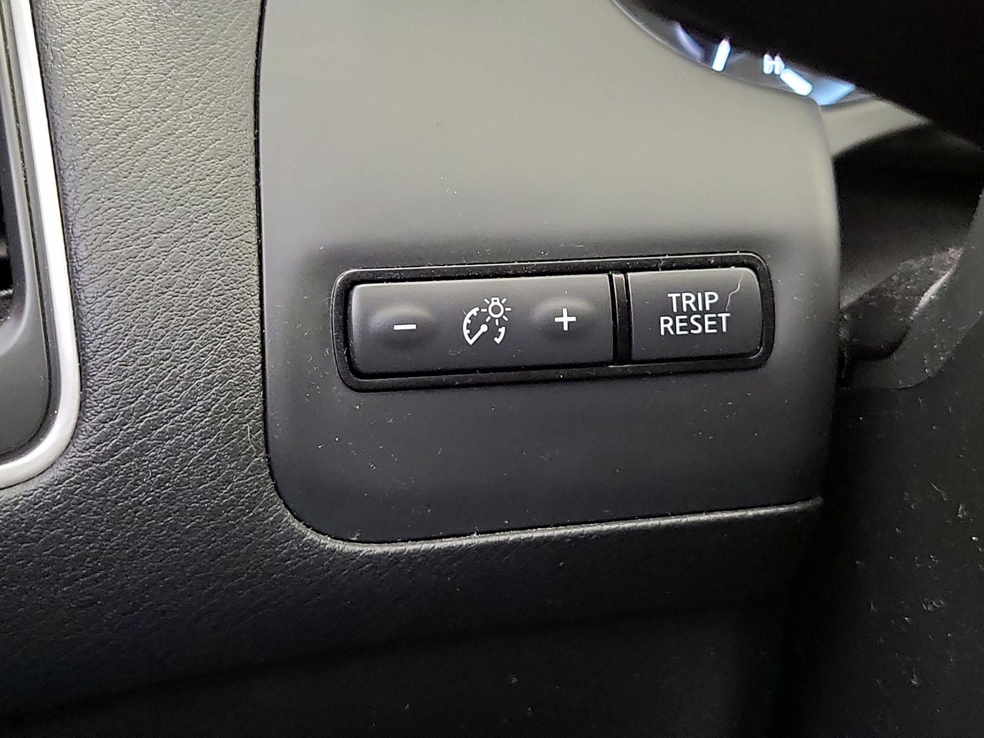 Thumbnail: 2019 INFINITI Q50 - 13