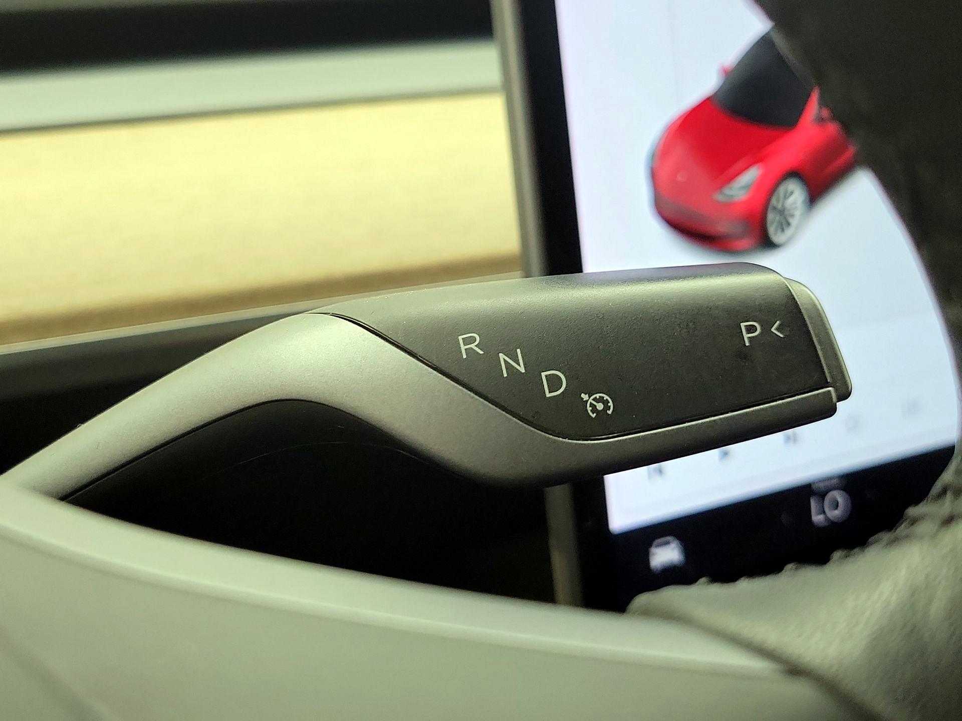 Thumbnail: 2022 Tesla Model 3 - 17