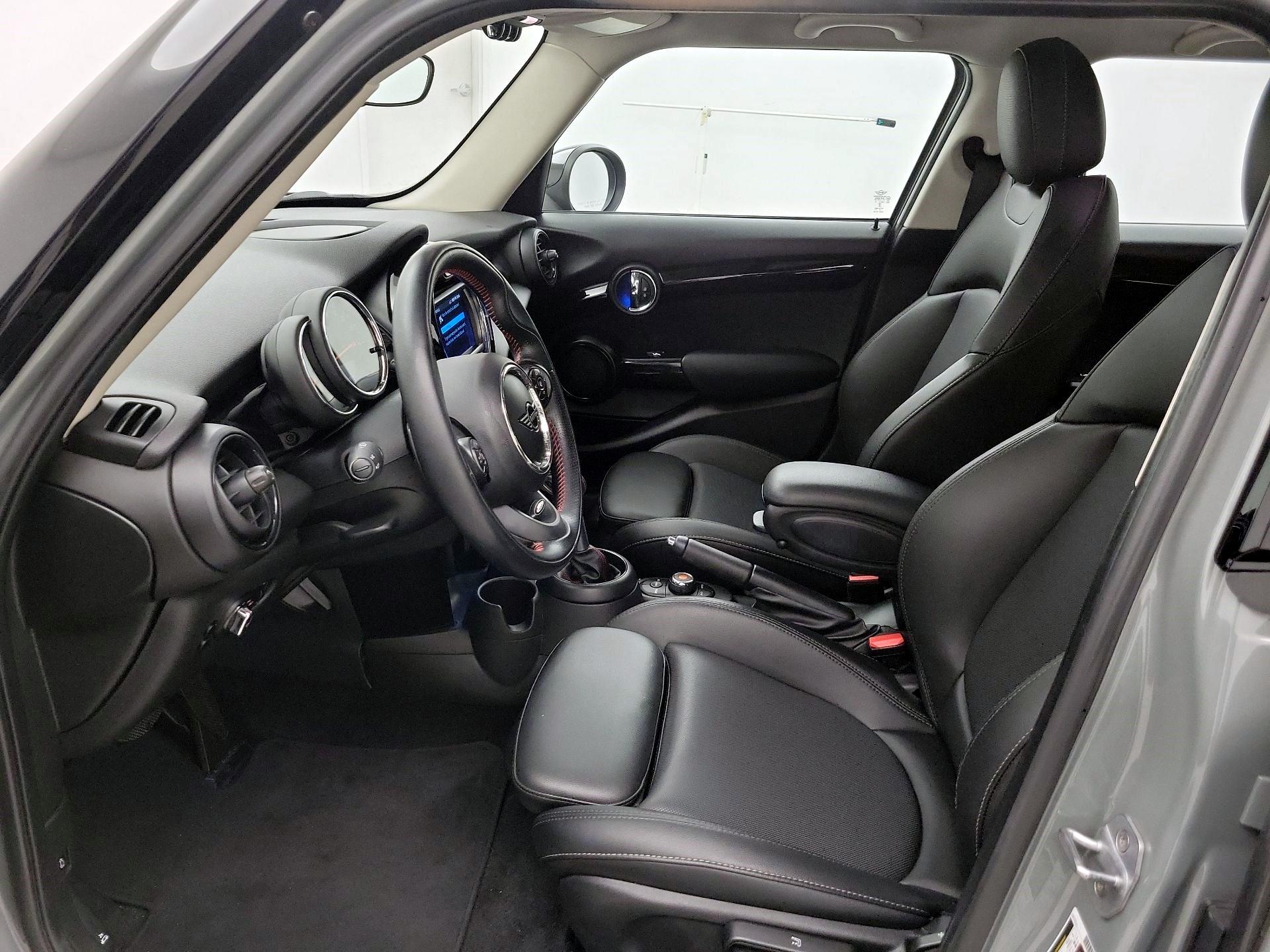 Thumbnail: 2019 MINI Cooper Hardtop - 11