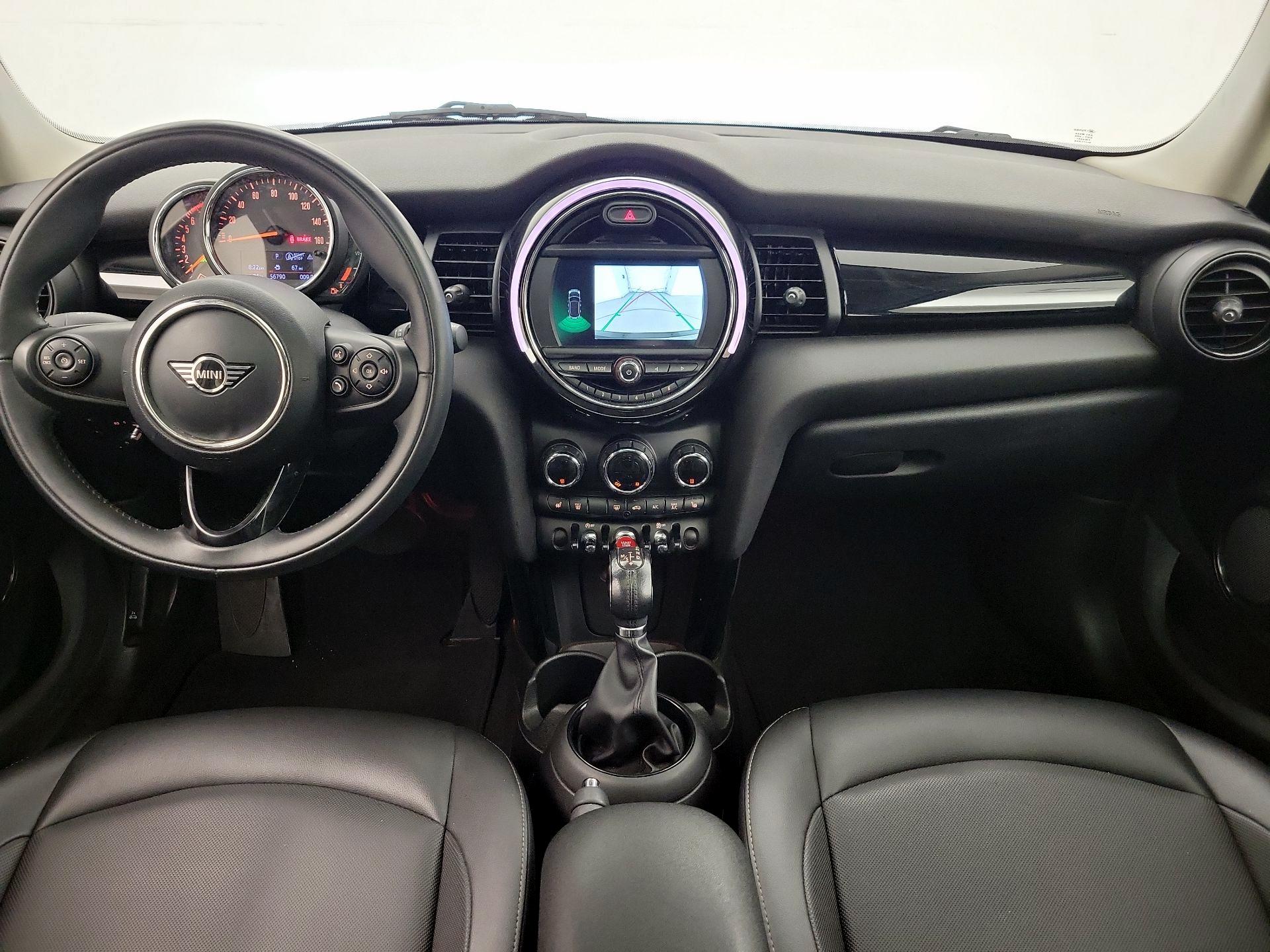 Thumbnail: 2019 MINI Cooper Hardtop - 9