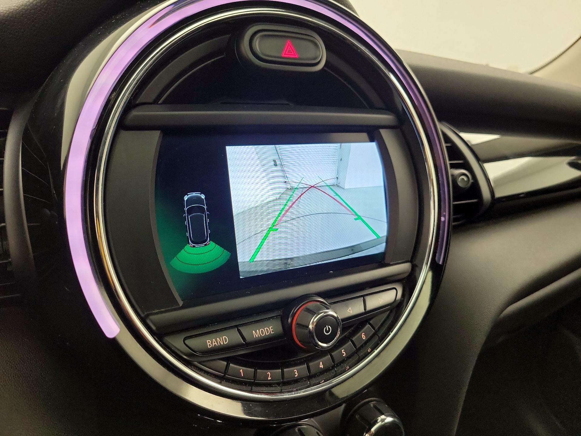 Thumbnail: 2019 MINI Cooper Hardtop - 14