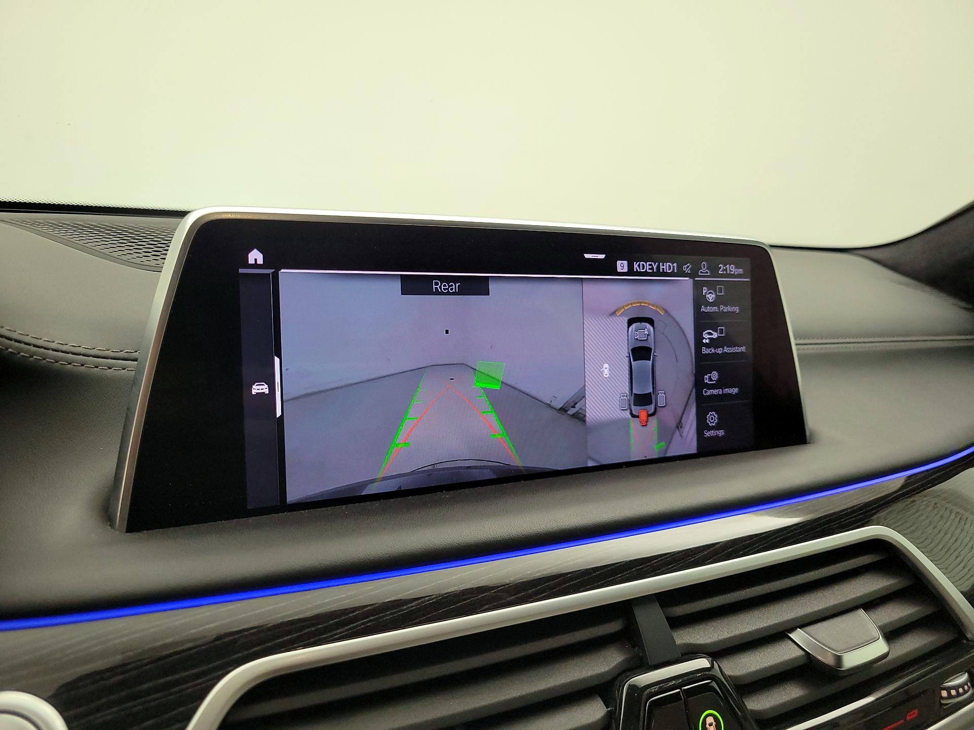Thumbnail: 2020 BMW 7 Series - 14