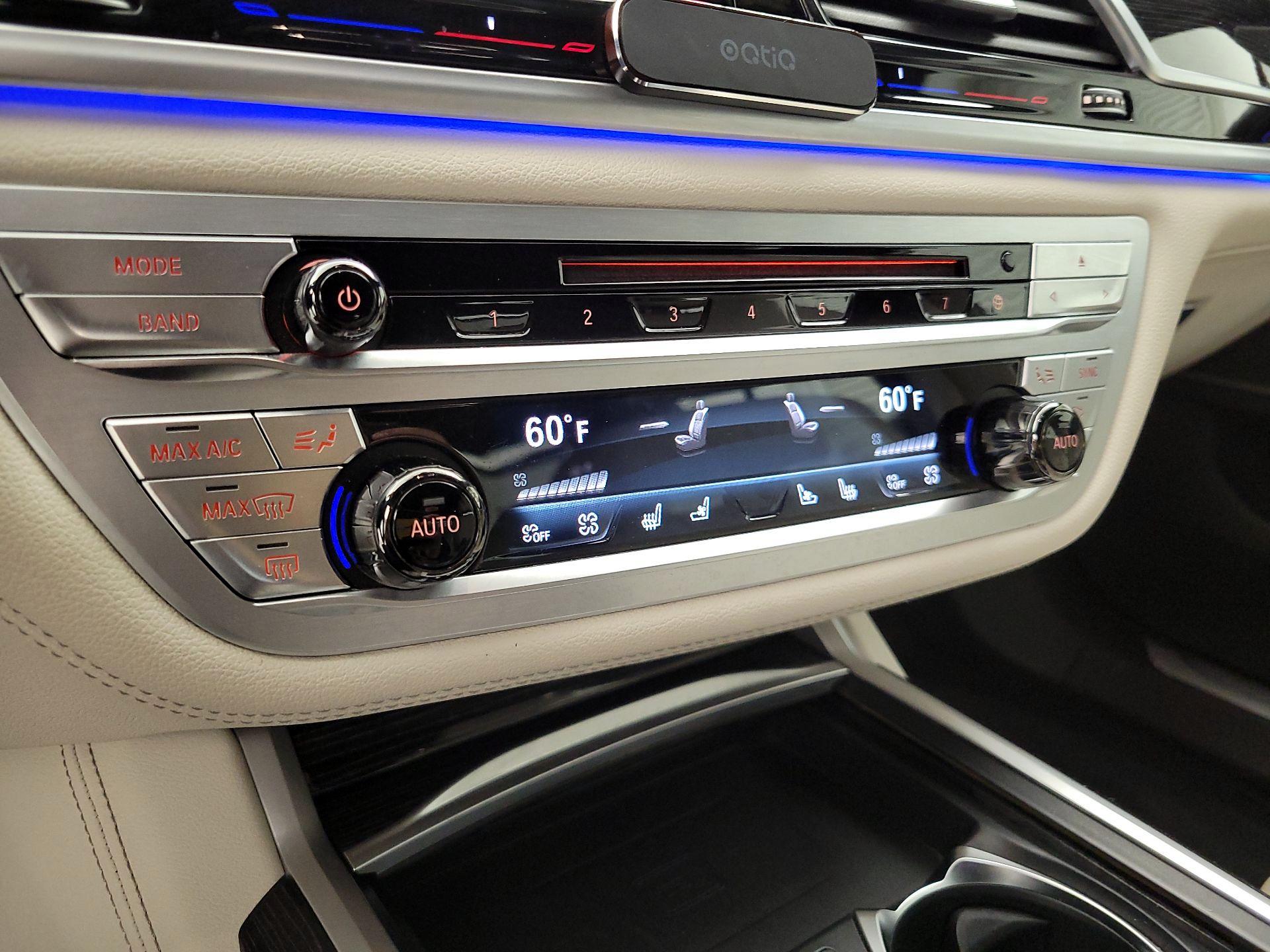 Thumbnail: 2020 BMW 7 Series - 16