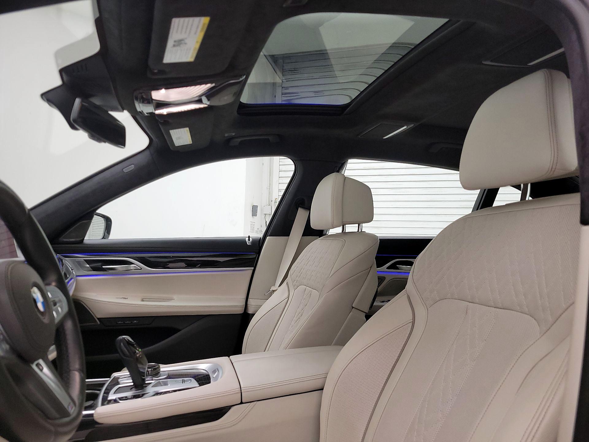 Thumbnail: 2020 BMW 7 Series - 19
