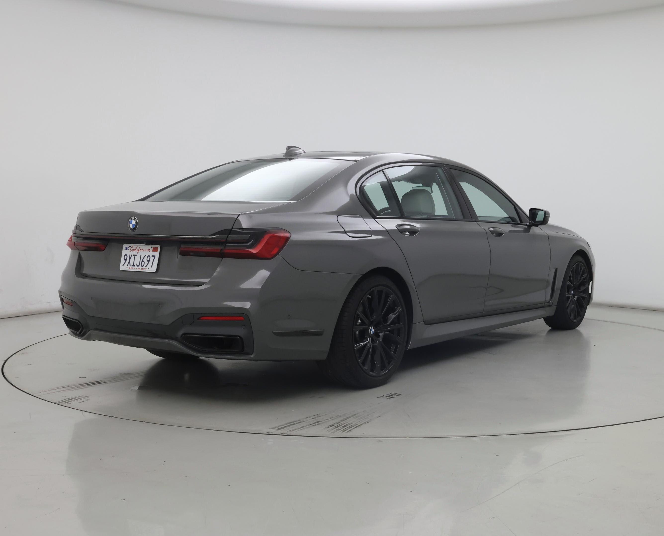 Thumbnail: 2020 BMW 7 Series - 8