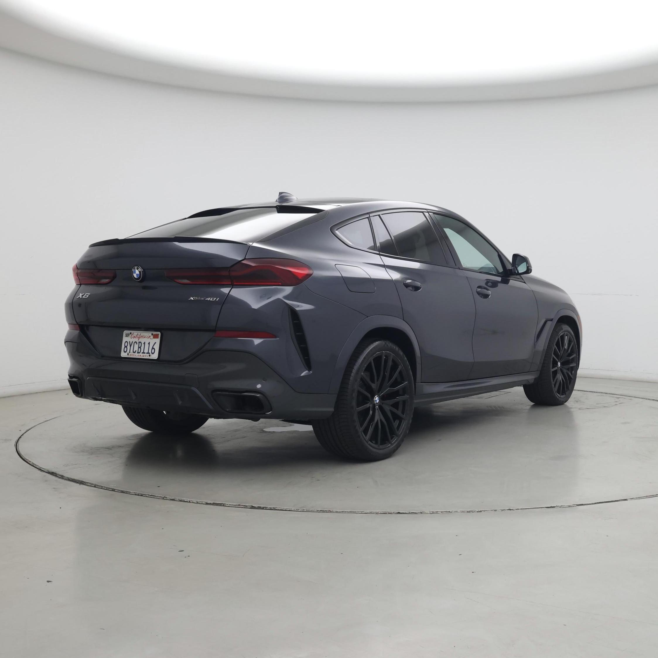 Thumbnail: 2022 BMW X6 - 8