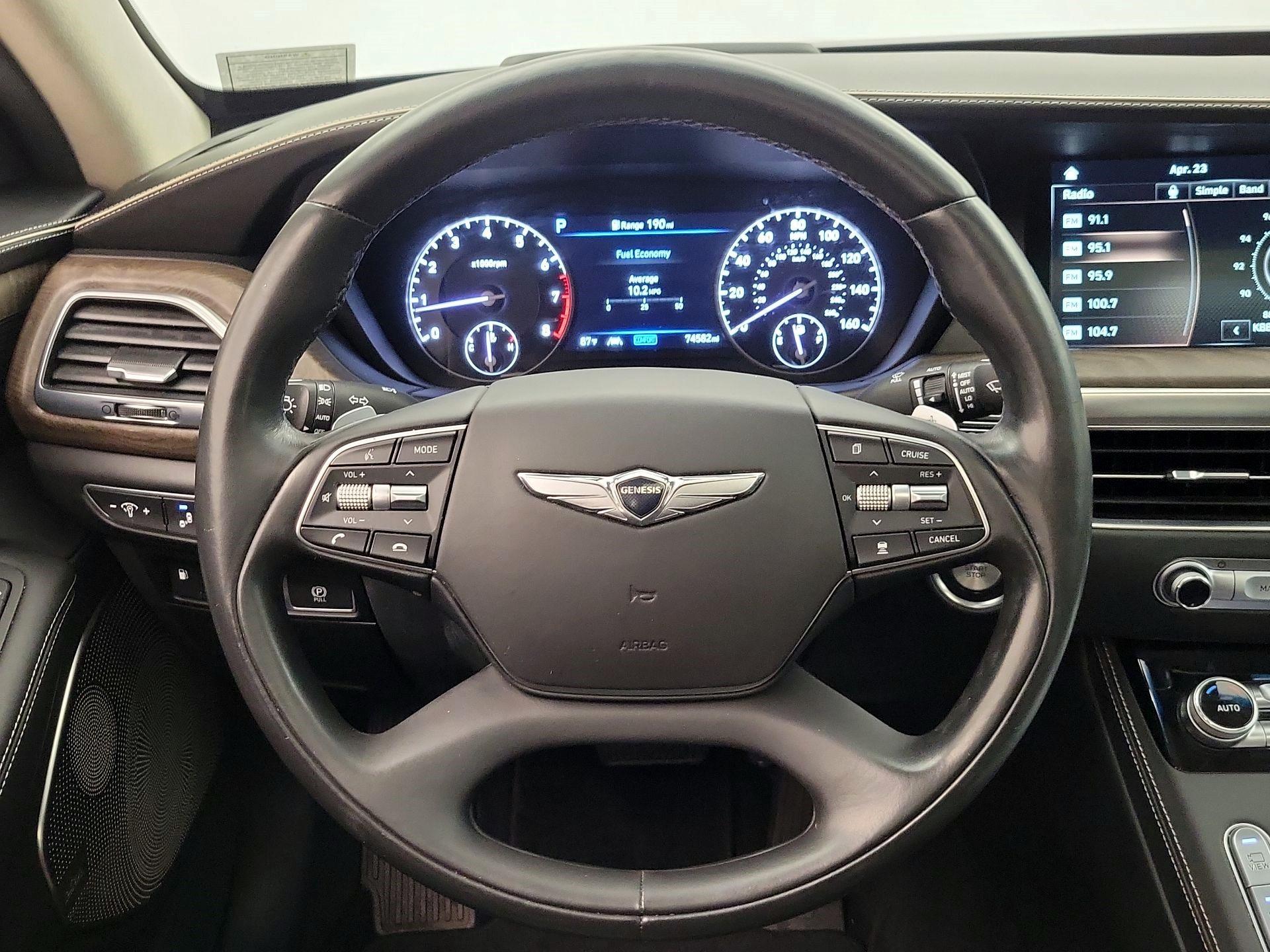 Thumbnail: 2020 Genesis G90 - 10