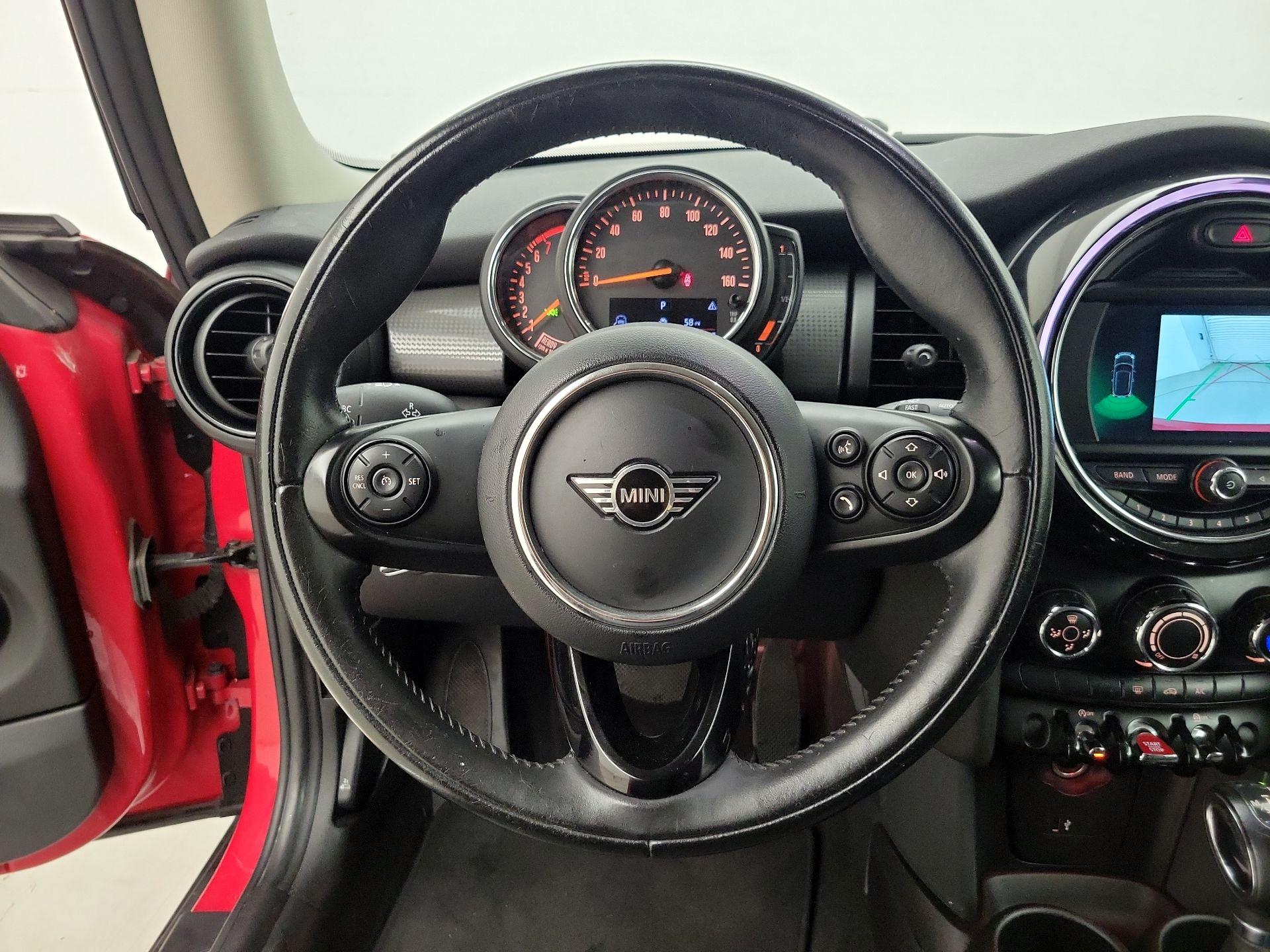 Thumbnail: 2019 MINI Cooper Hardtop - 10