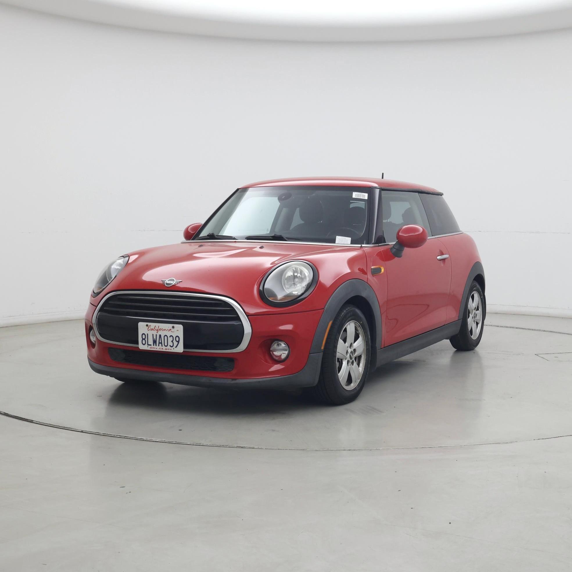 Thumbnail: 2019 MINI Cooper Hardtop - 4