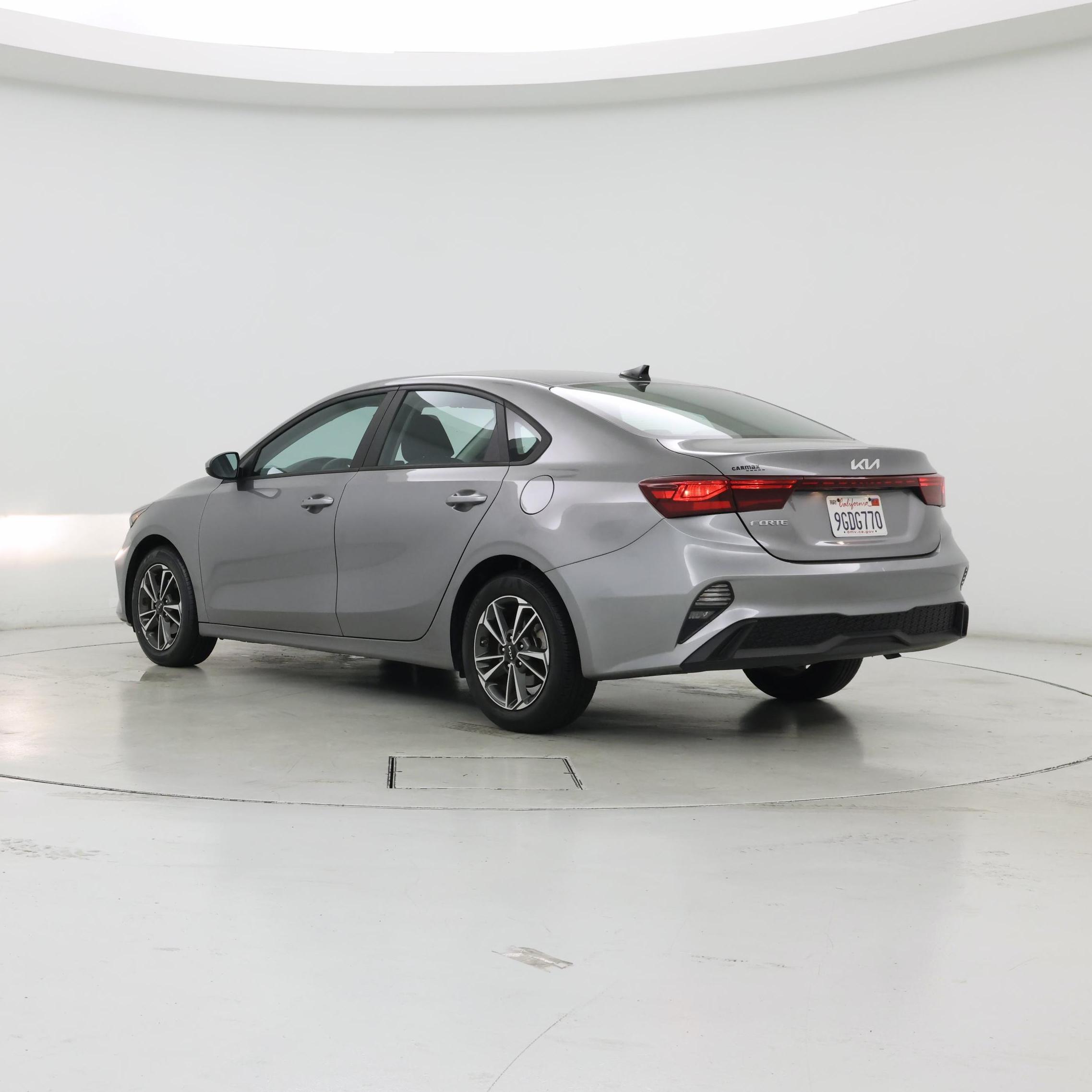 Thumbnail: 2023 Kia Forte - 2