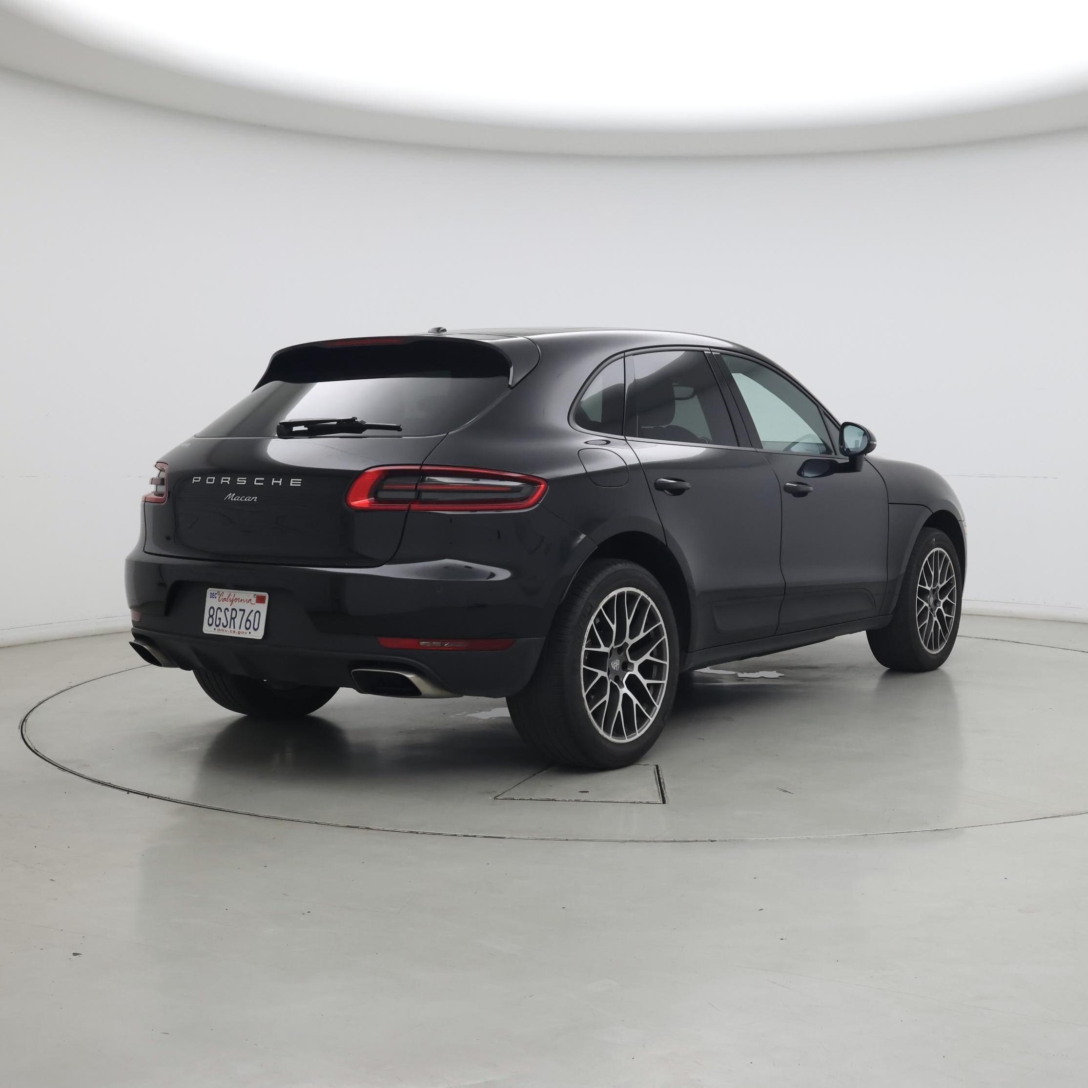Thumbnail: 2018 Porsche Macan - 8