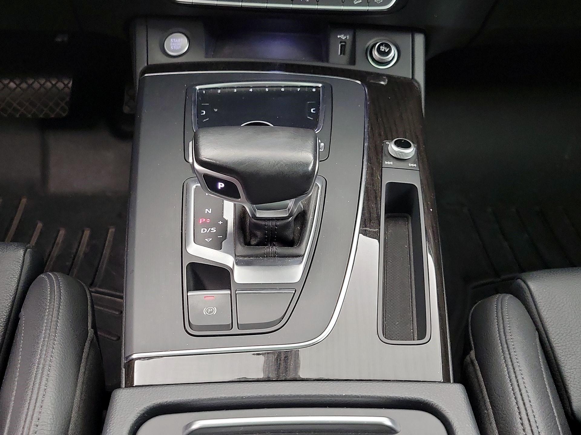 Thumbnail: 2018 Audi Q5 - 18