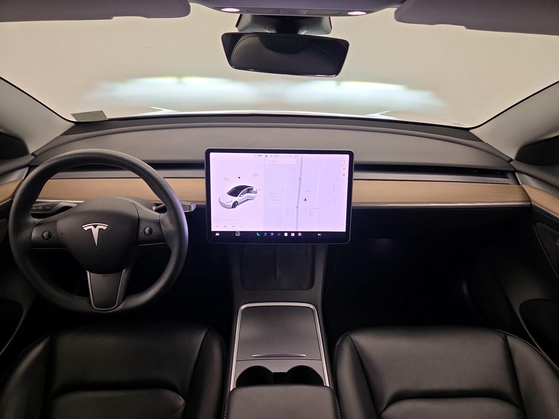 Thumbnail: 2021 Tesla Model 3 - 9
