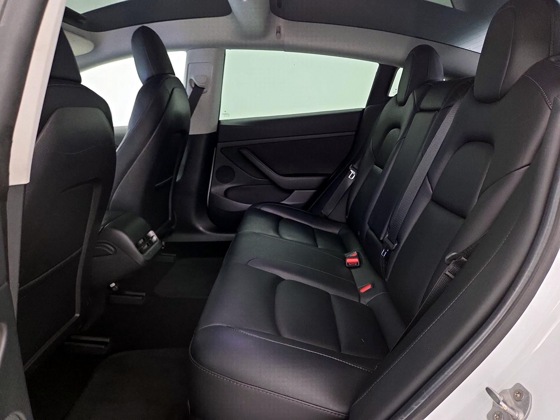 Thumbnail: 2021 Tesla Model 3 - 20