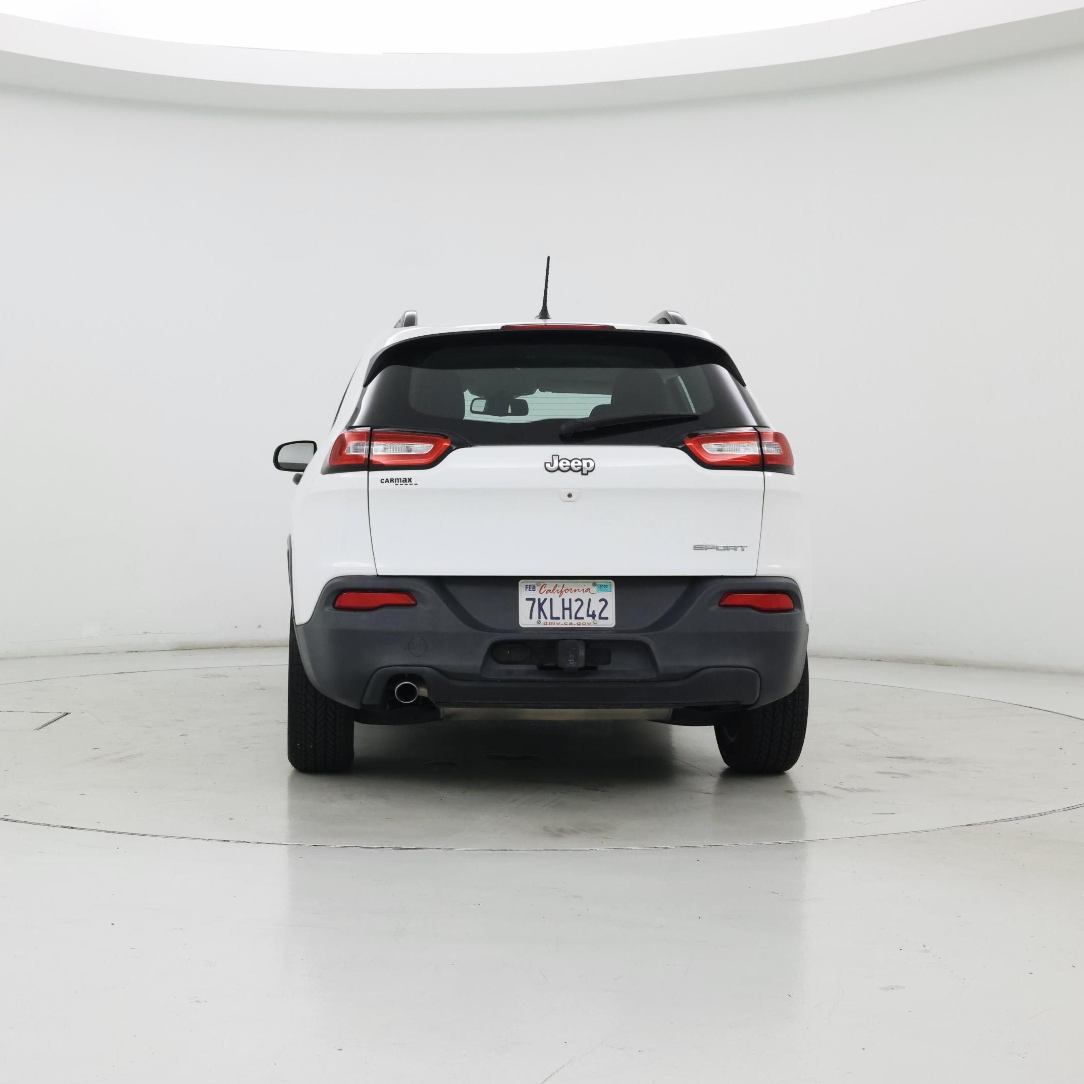 Thumbnail: 2016 Jeep Cherokee - 6