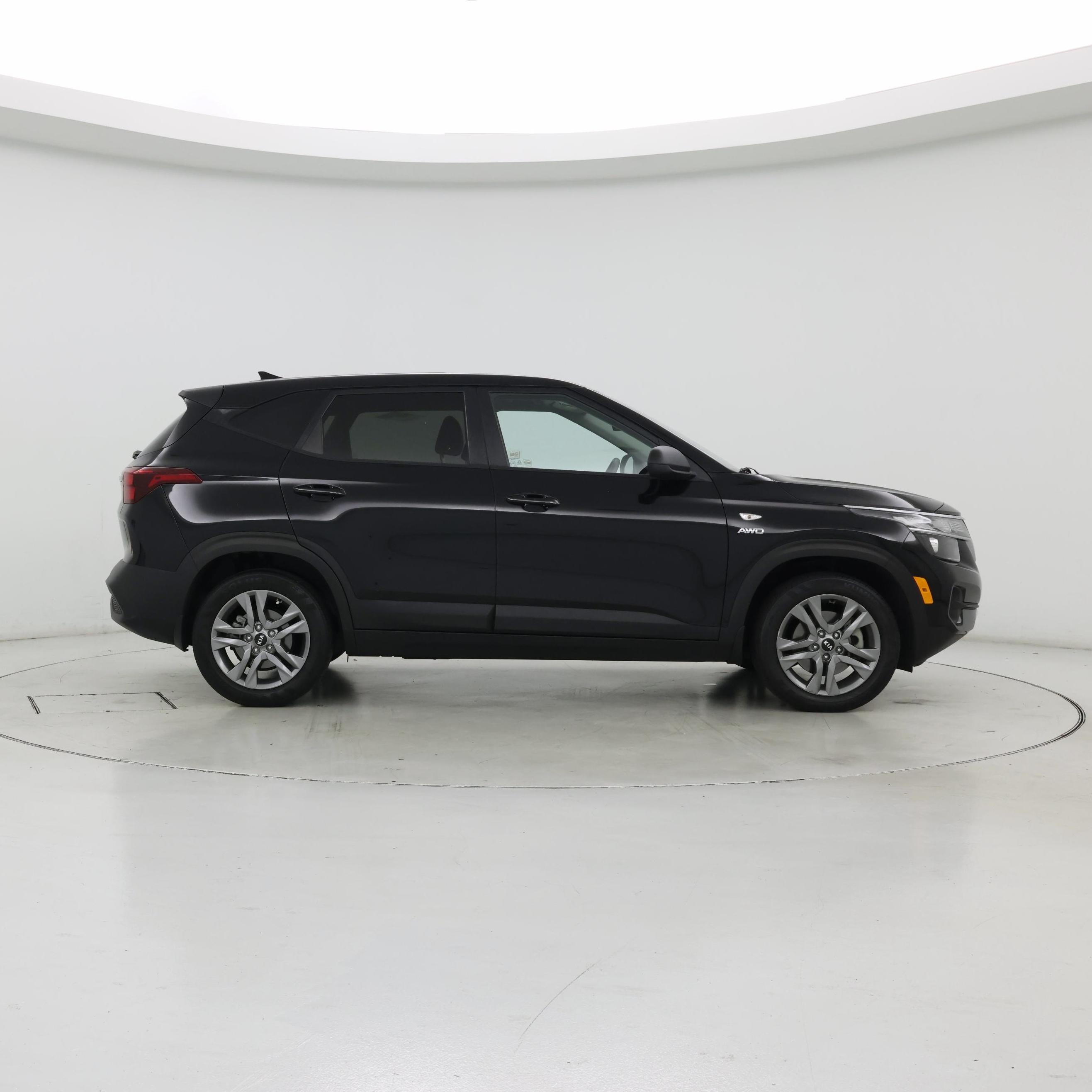 Thumbnail: 2021 Kia Seltos - 7