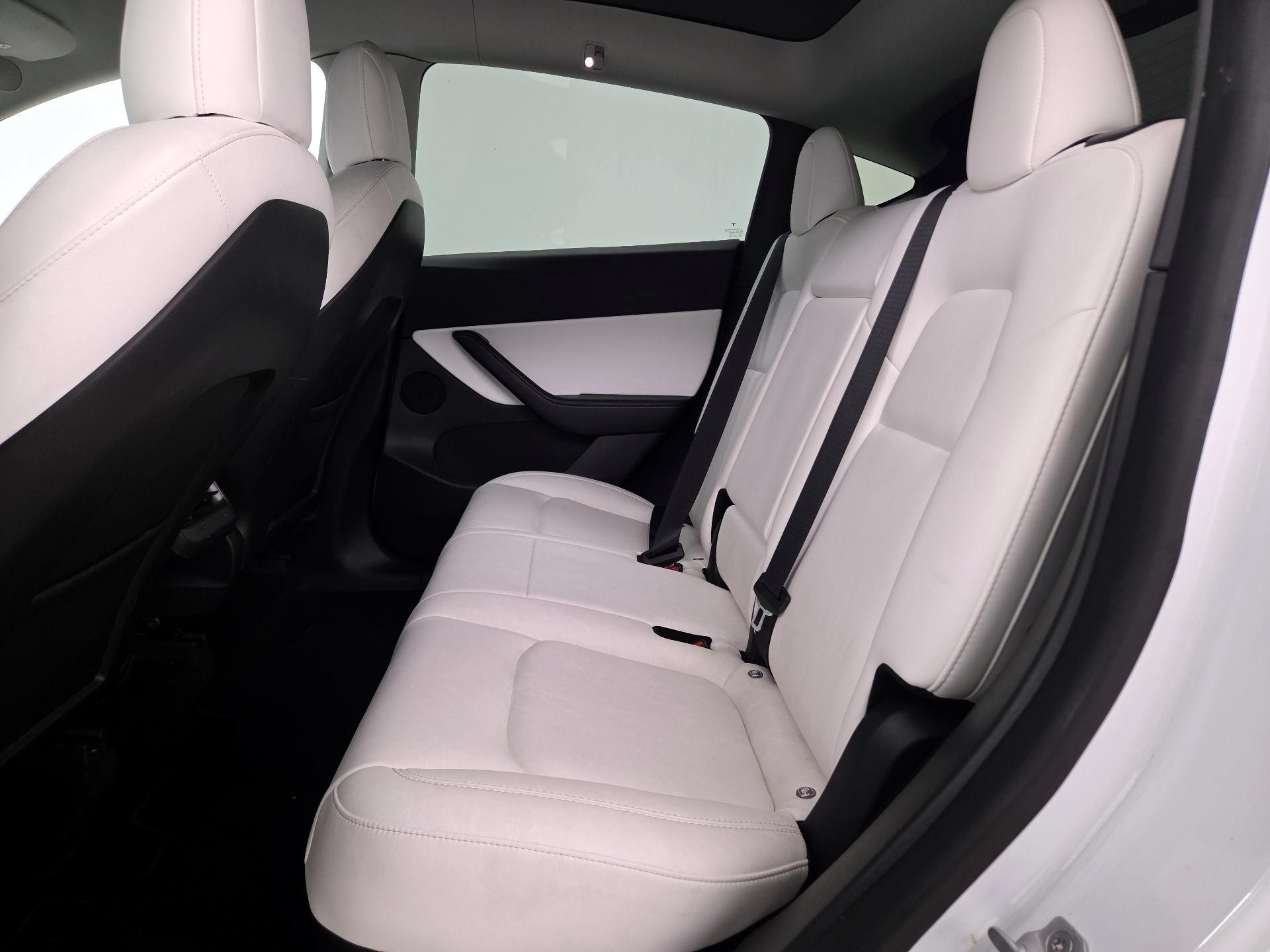 Thumbnail: 2022 Tesla Model Y - 20