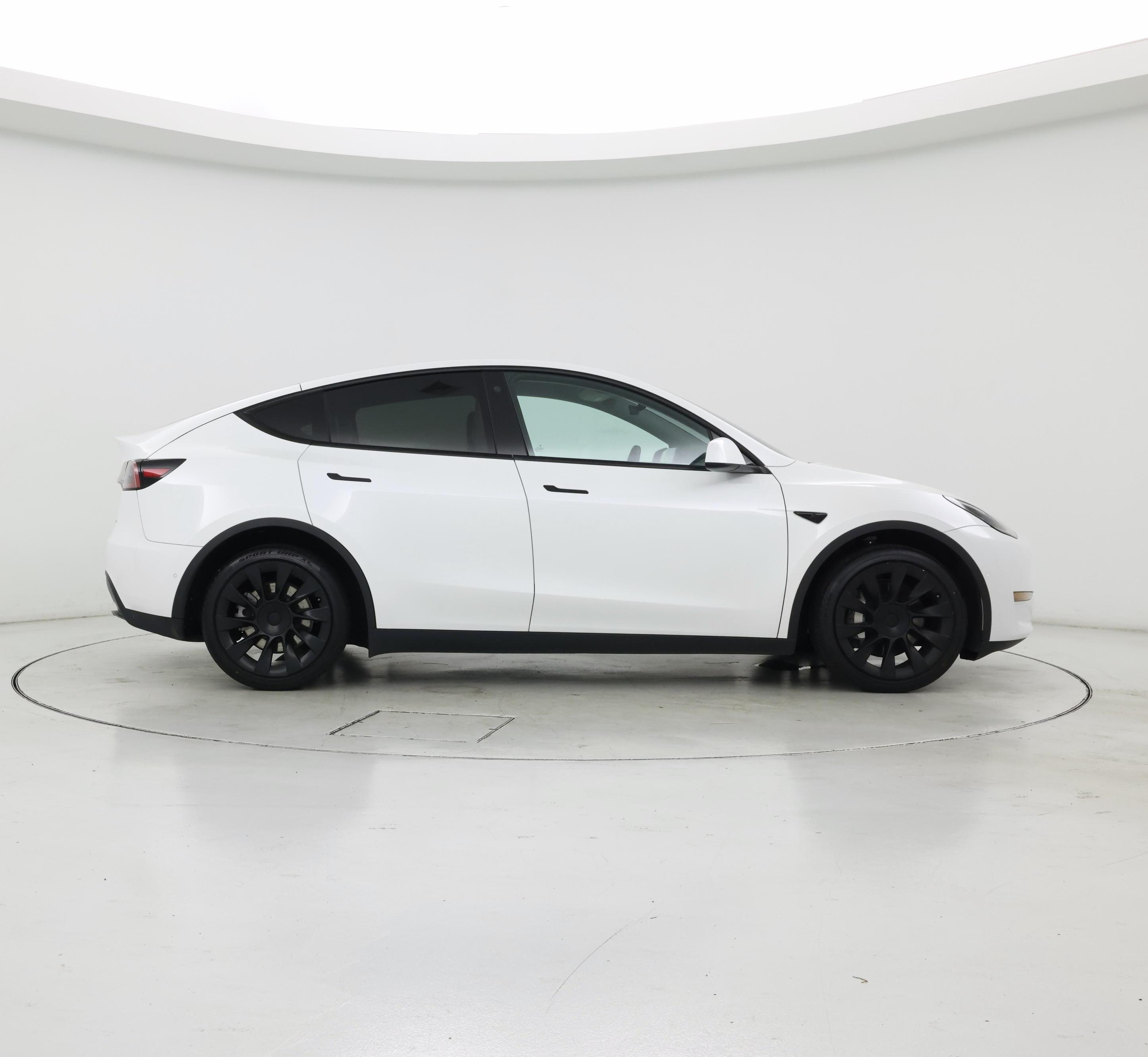 Thumbnail: 2022 Tesla Model Y - 7