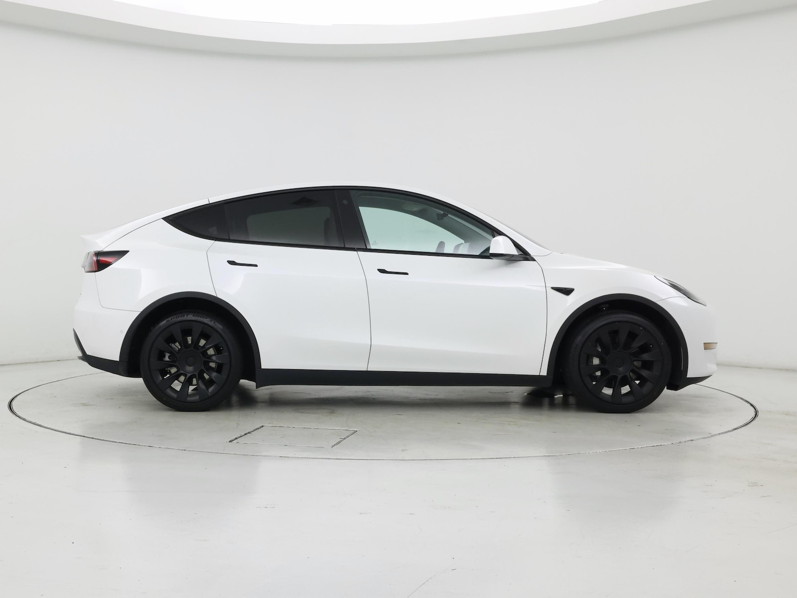 2022 Tesla Model Y Long Range - Photo 8