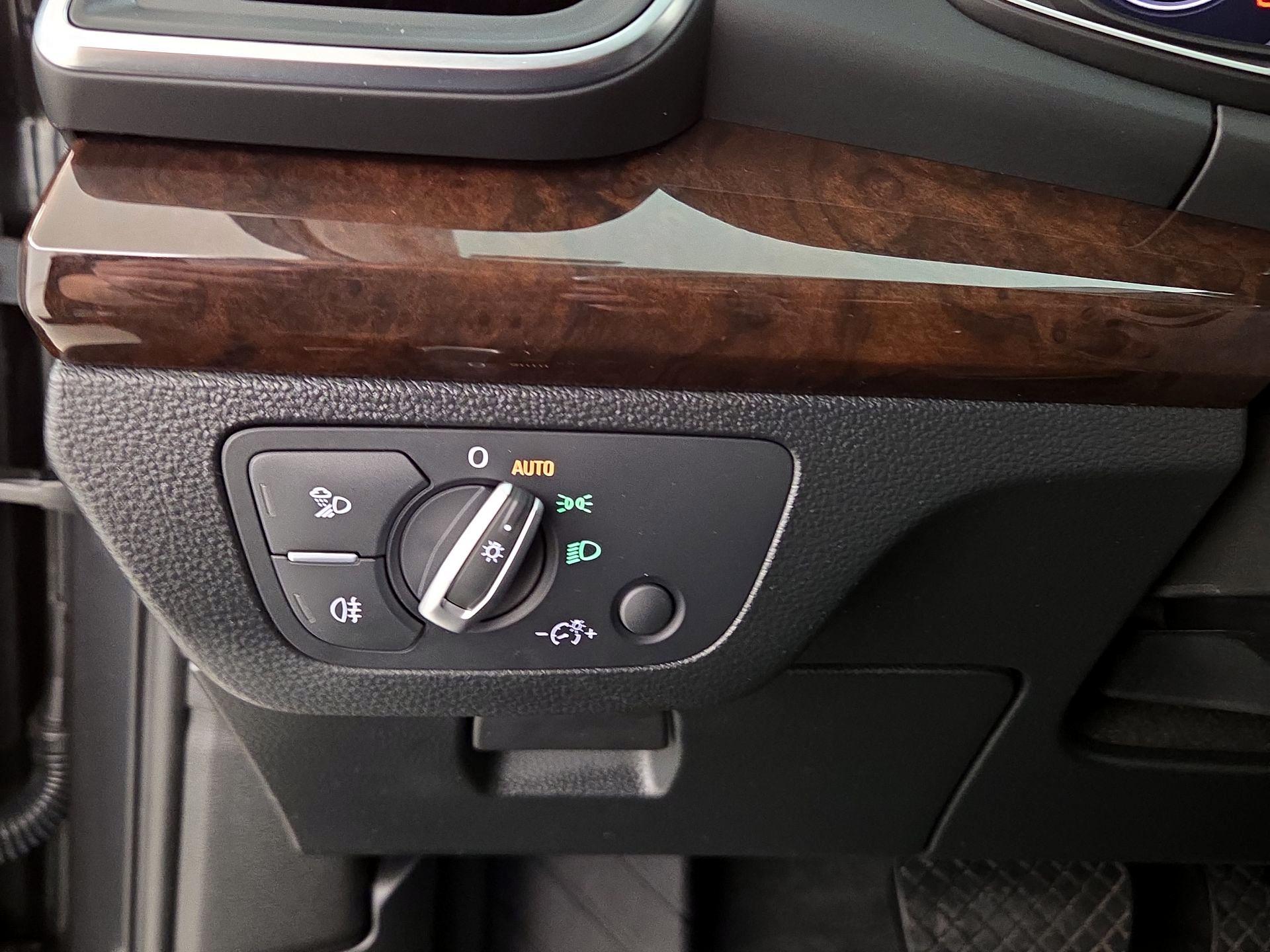 Thumbnail: 2019 Audi Q5 - 13