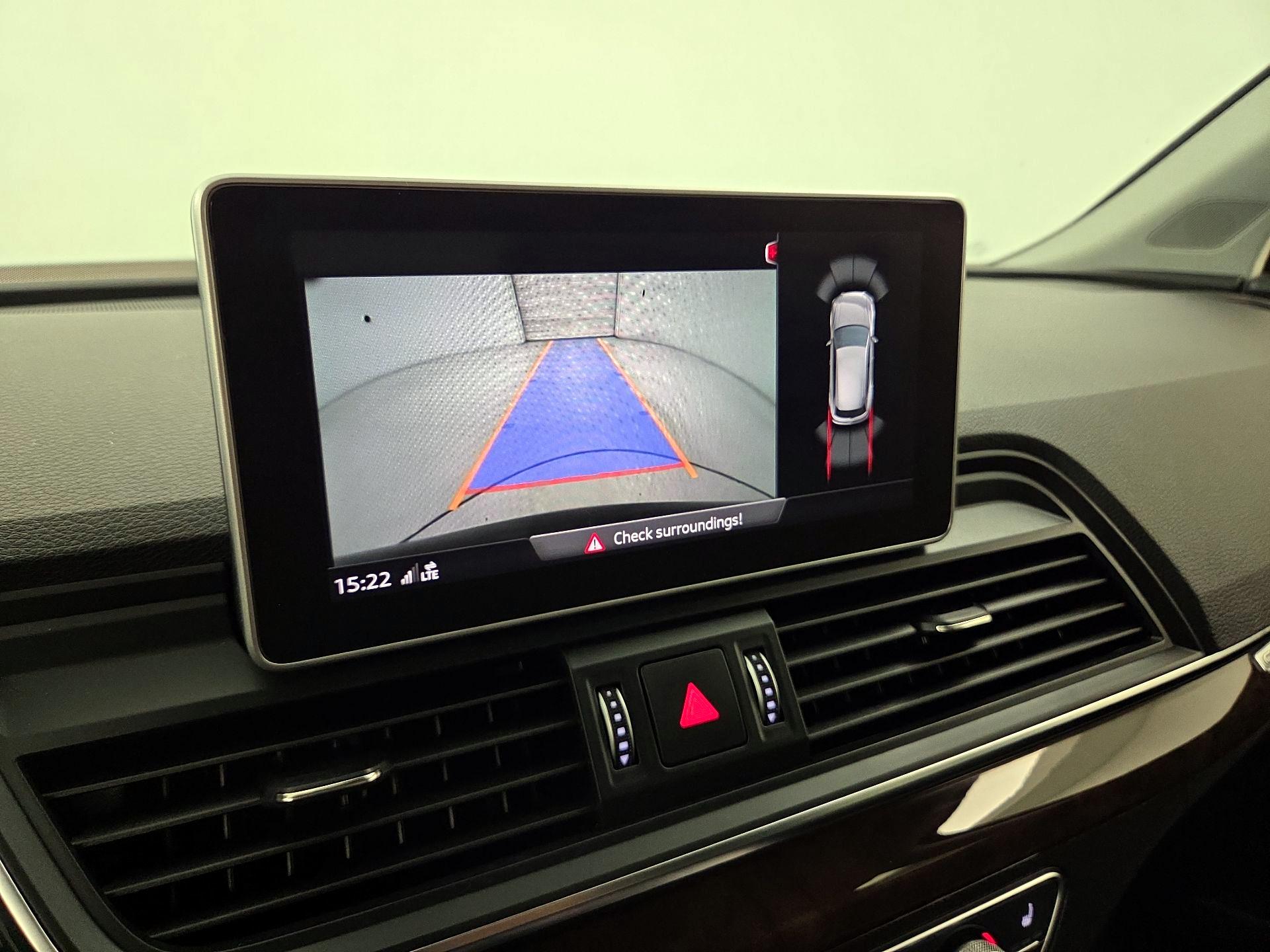 Thumbnail: 2019 Audi Q5 - 15