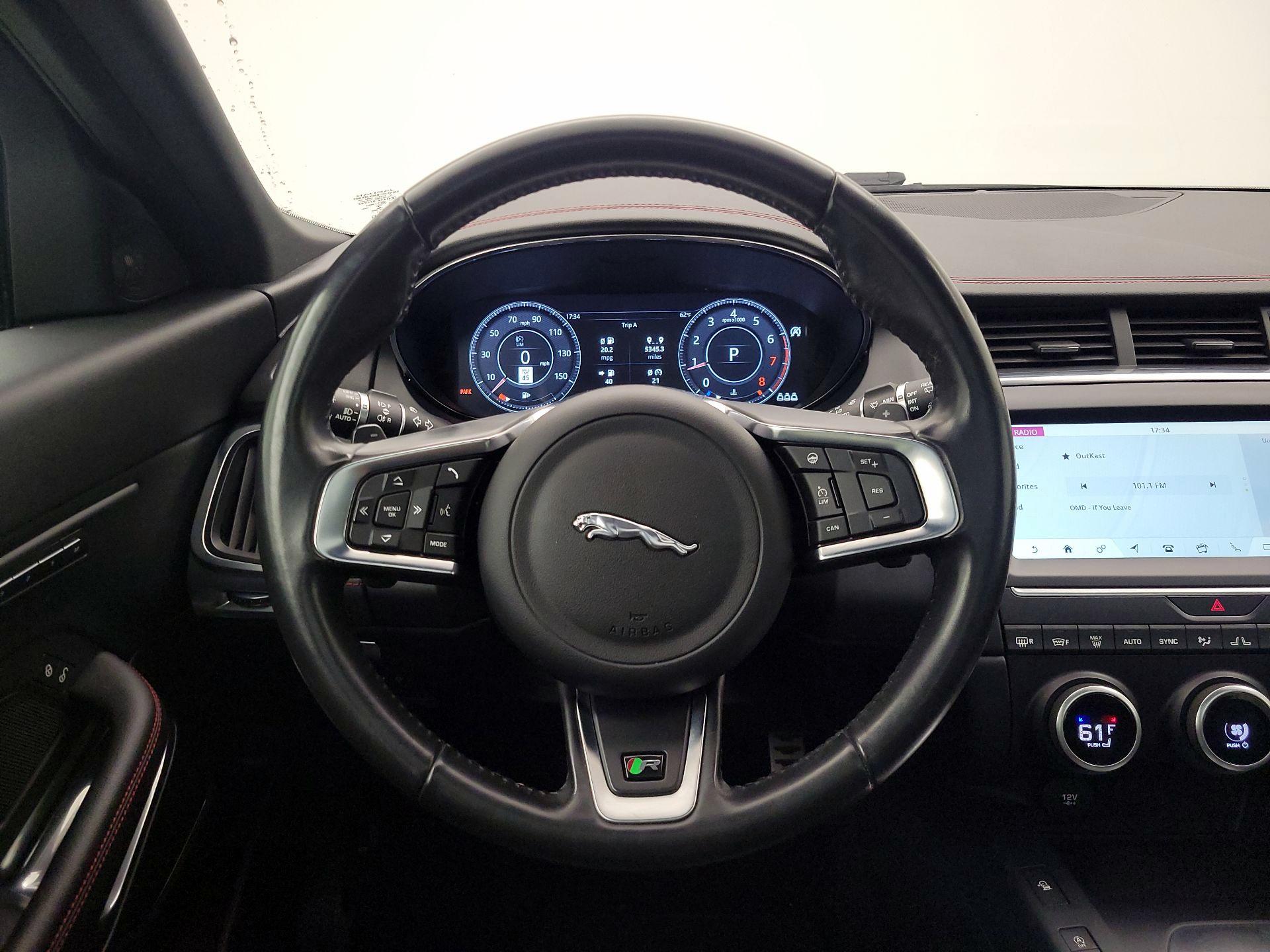 Thumbnail: 2020 Jaguar E-Pace - 10