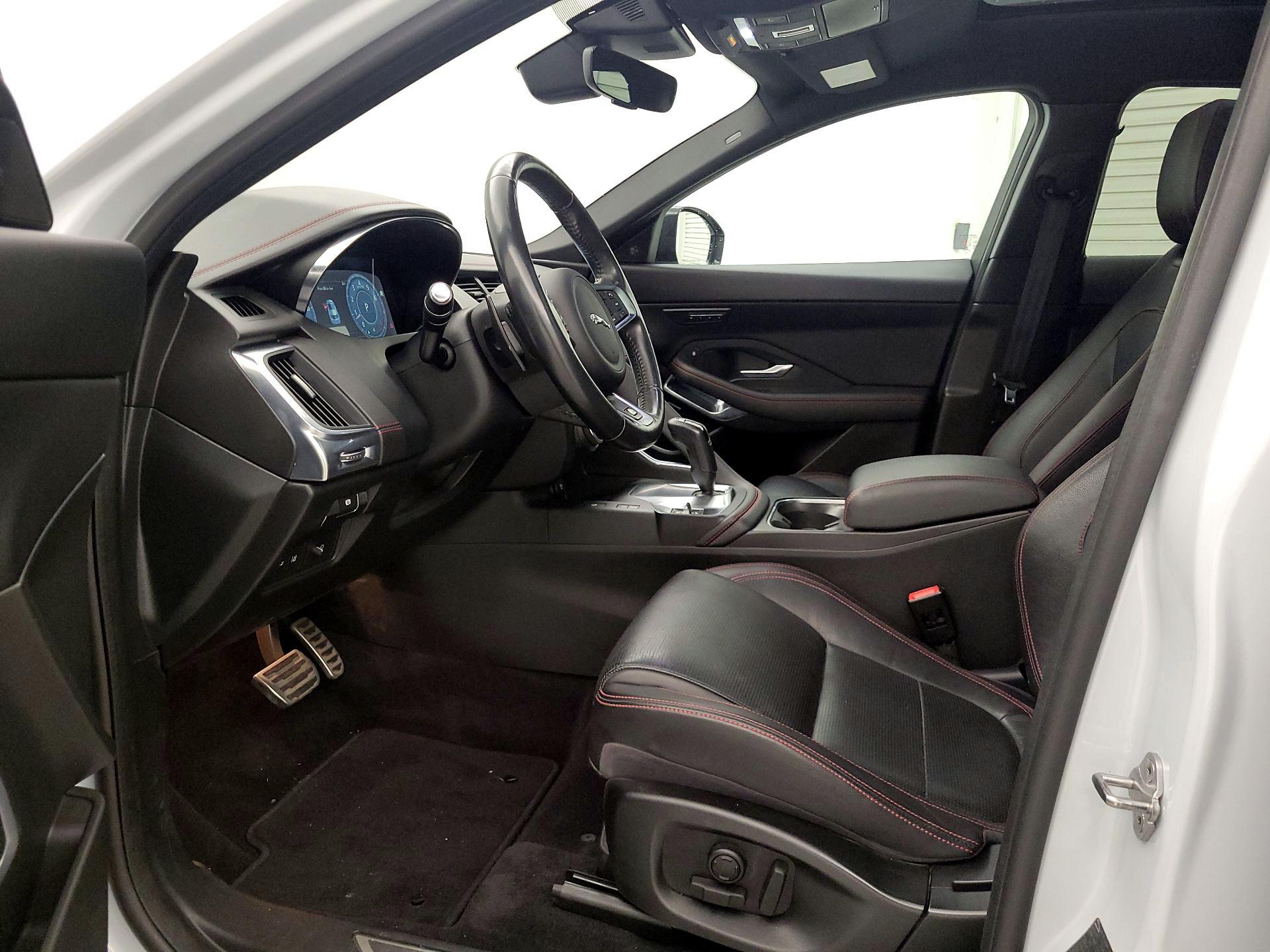 Thumbnail: 2020 Jaguar E-Pace - 11