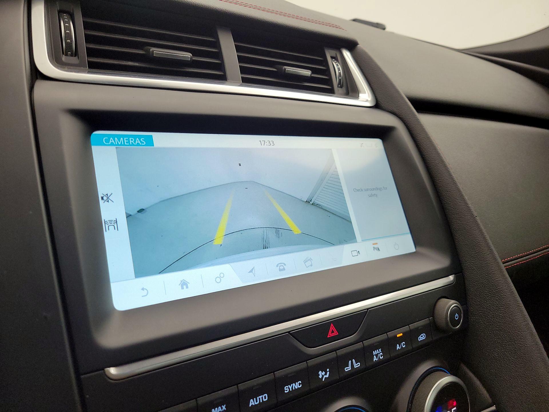 Thumbnail: 2020 Jaguar E-Pace - 14