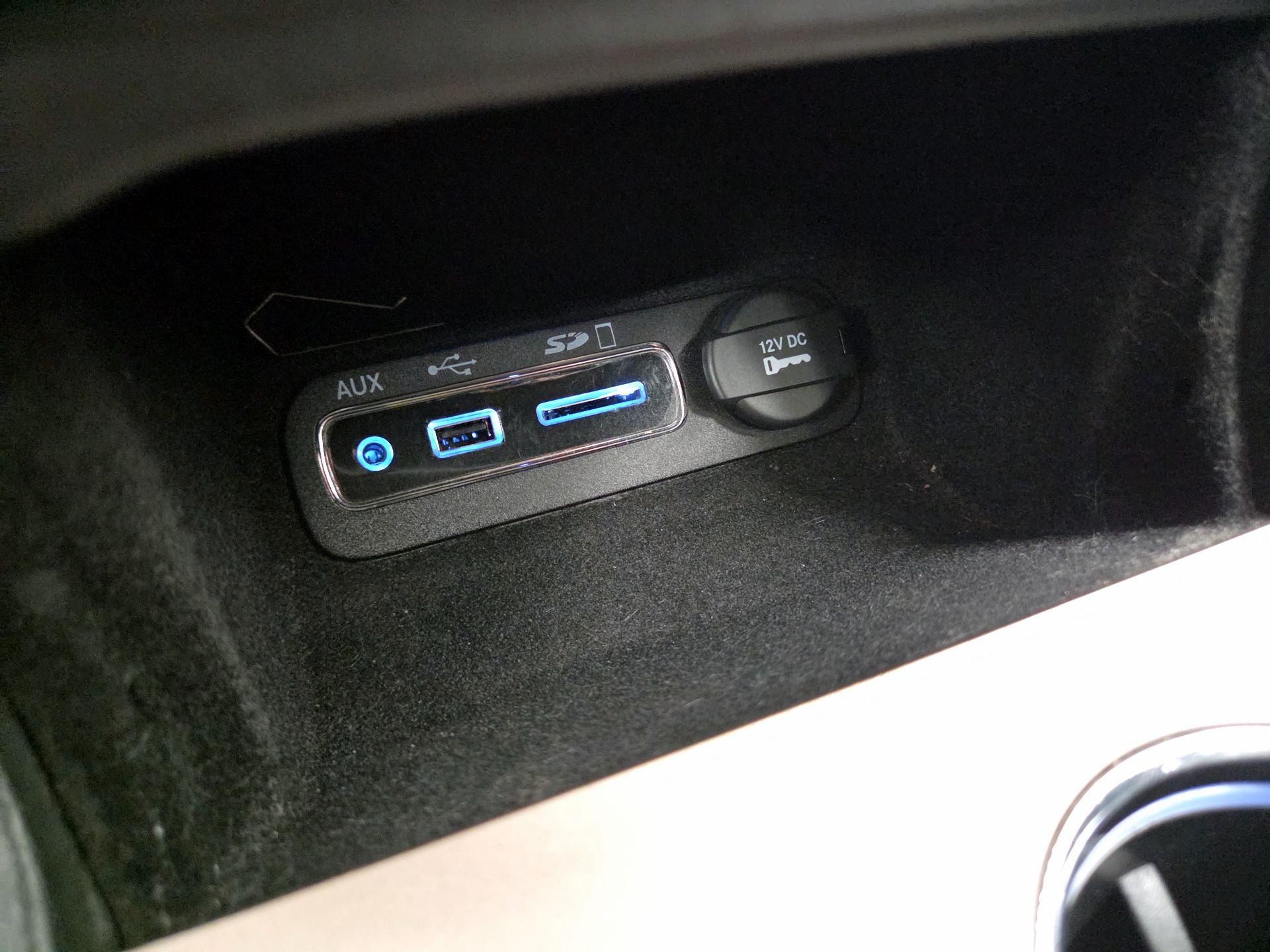 Thumbnail: 2014 Jeep Grand Cherokee - 18