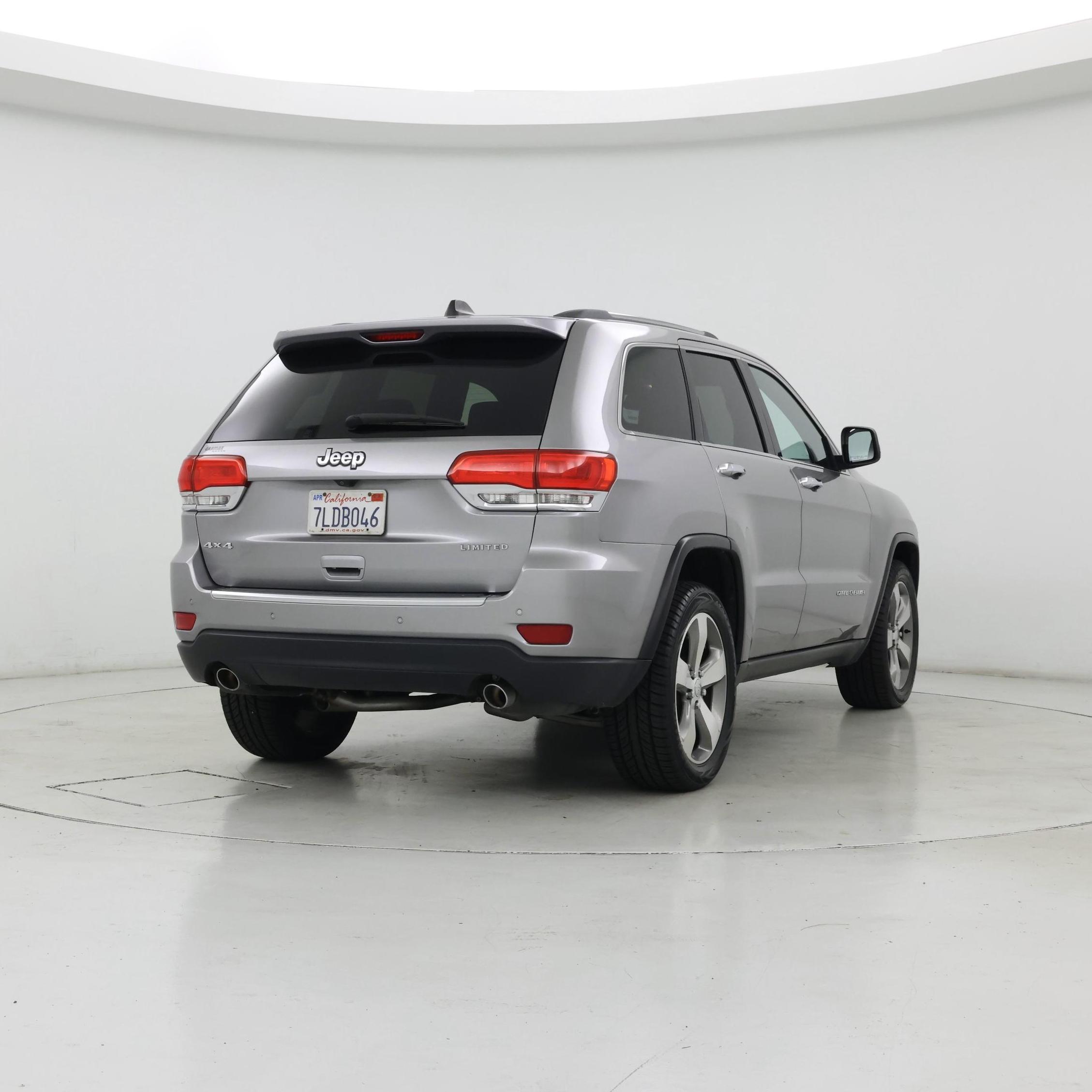Thumbnail: 2014 Jeep Grand Cherokee - 8