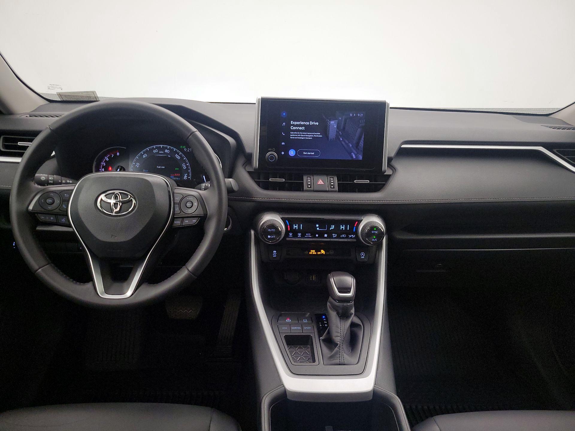 Thumbnail: 2025 Toyota RAV4 - 9