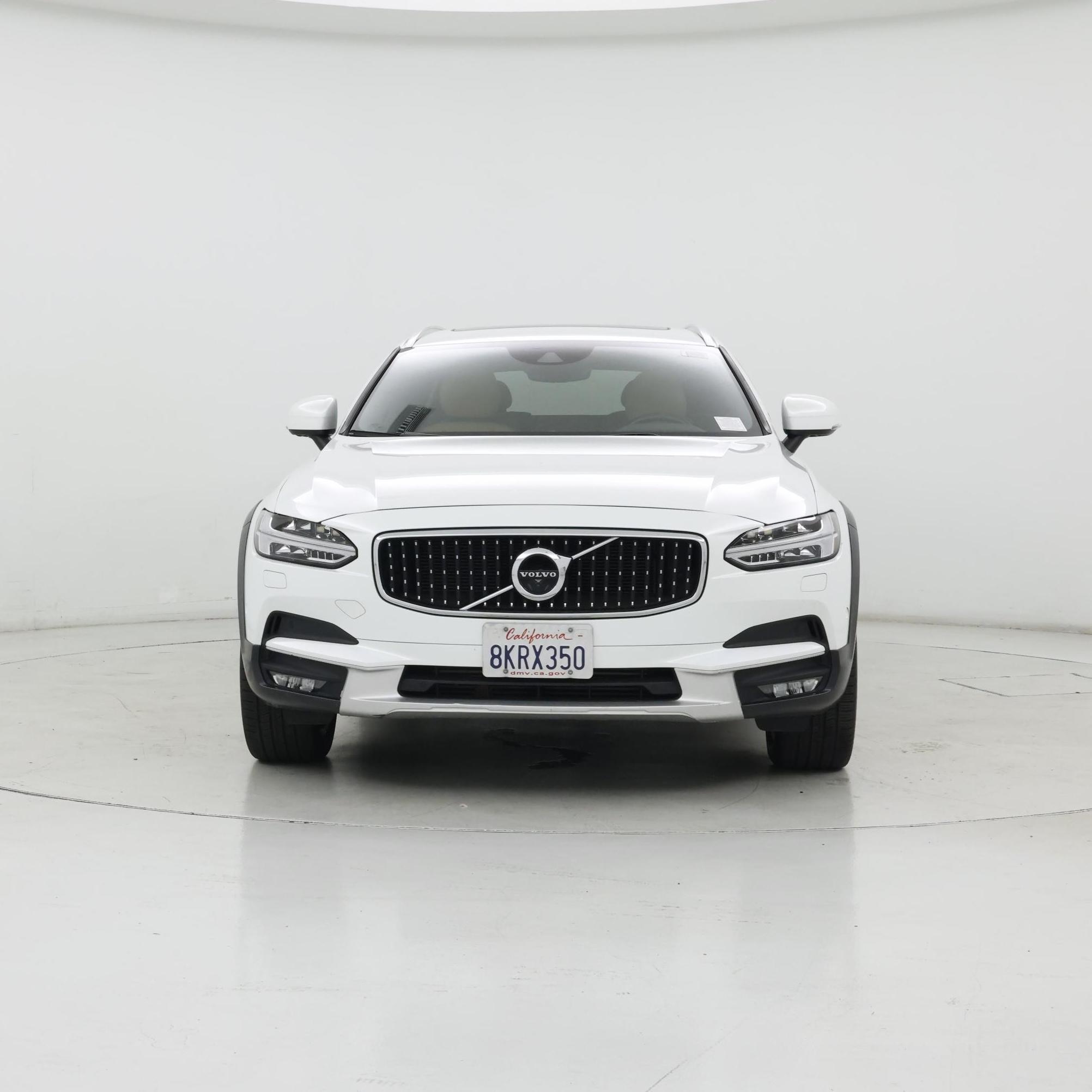 Thumbnail: 2018 Volvo V90 - 5