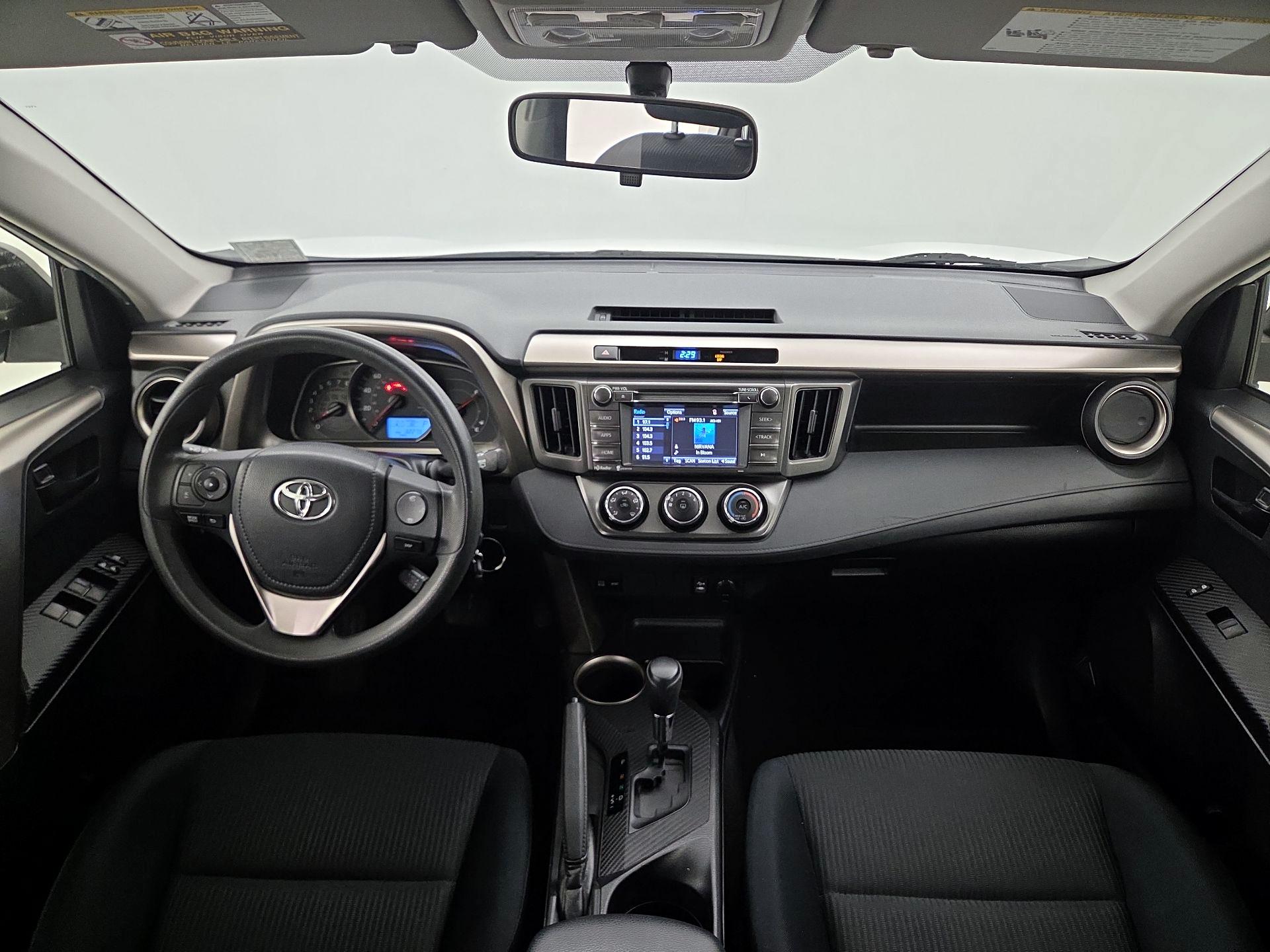 Thumbnail: 2014 Toyota RAV4 - 9