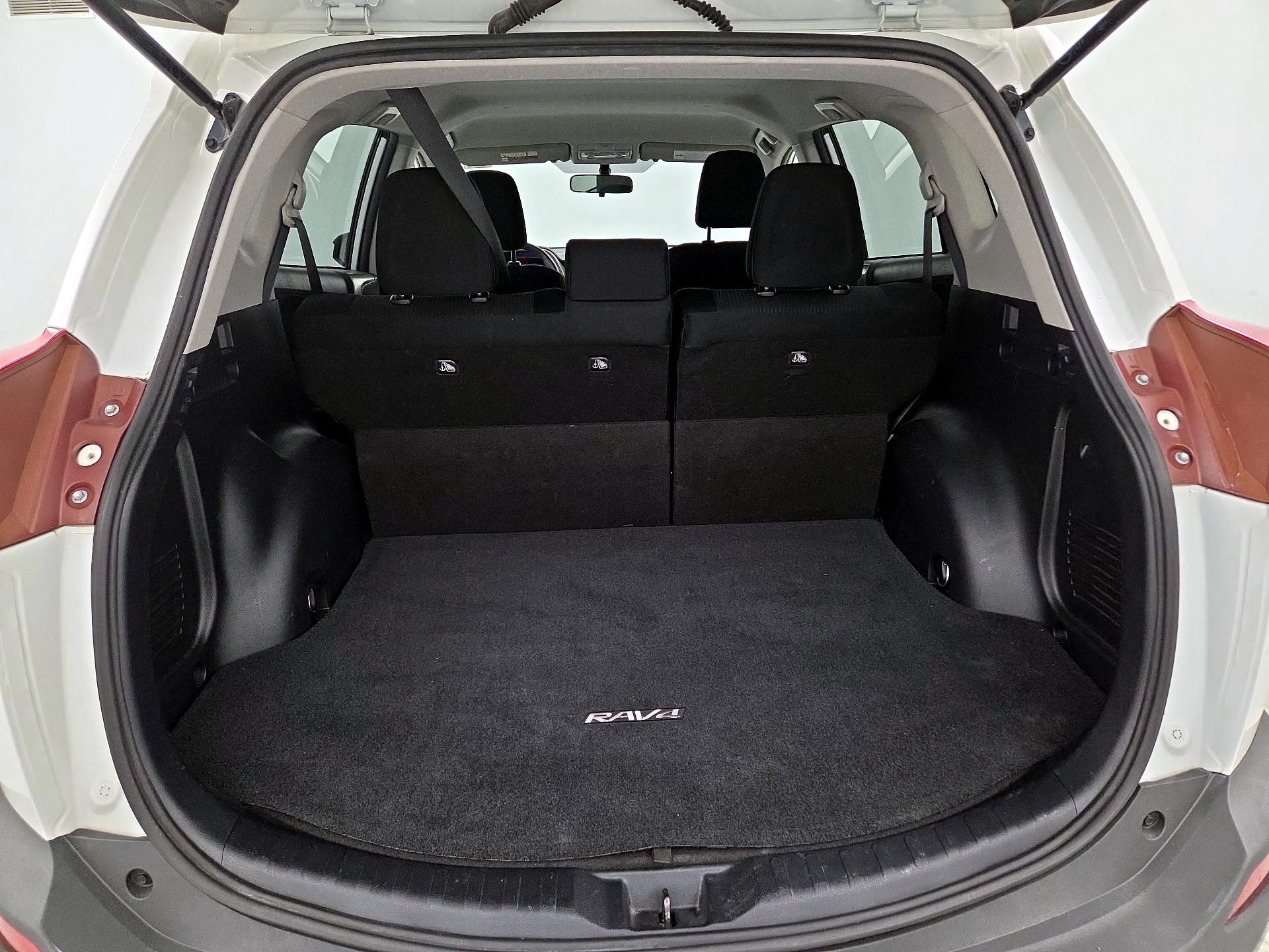 Thumbnail: 2014 Toyota RAV4 - 20