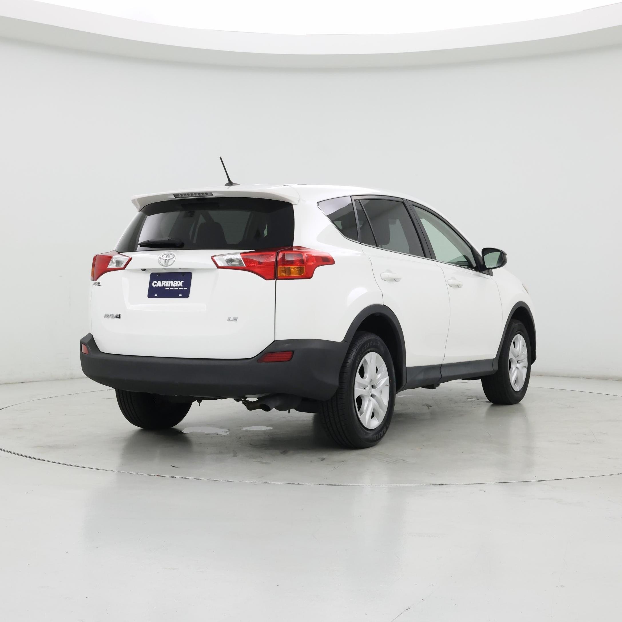 Thumbnail: 2014 Toyota RAV4 - 8