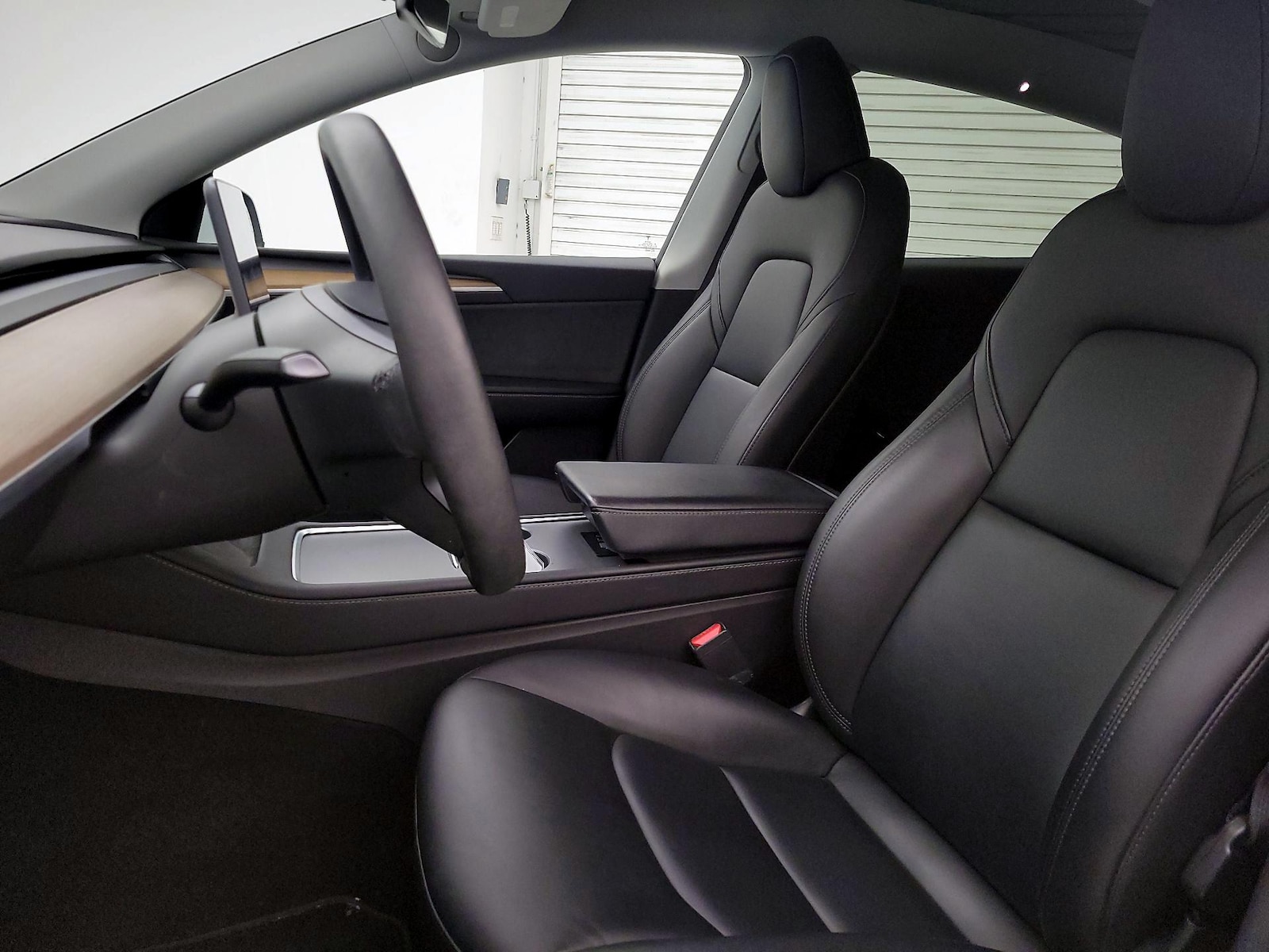 2023 Tesla Model Y Long Range - Photo 12