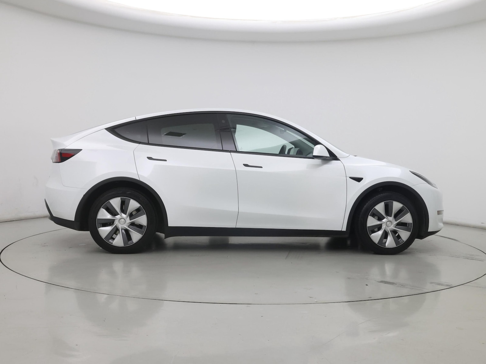 2023 Tesla Model Y Long Range - Photo 8