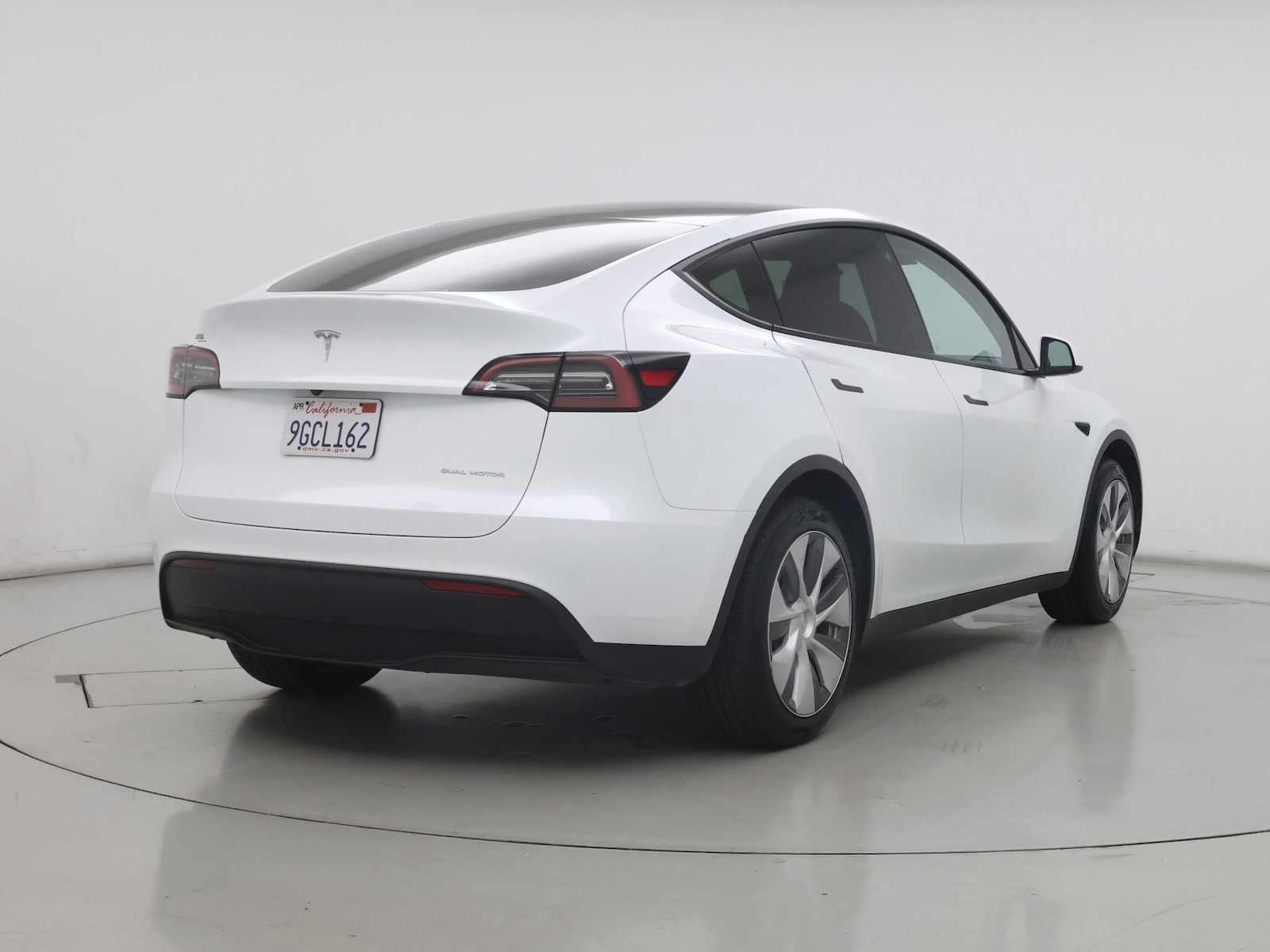 2023 Tesla Model Y Long Range - Photo 9