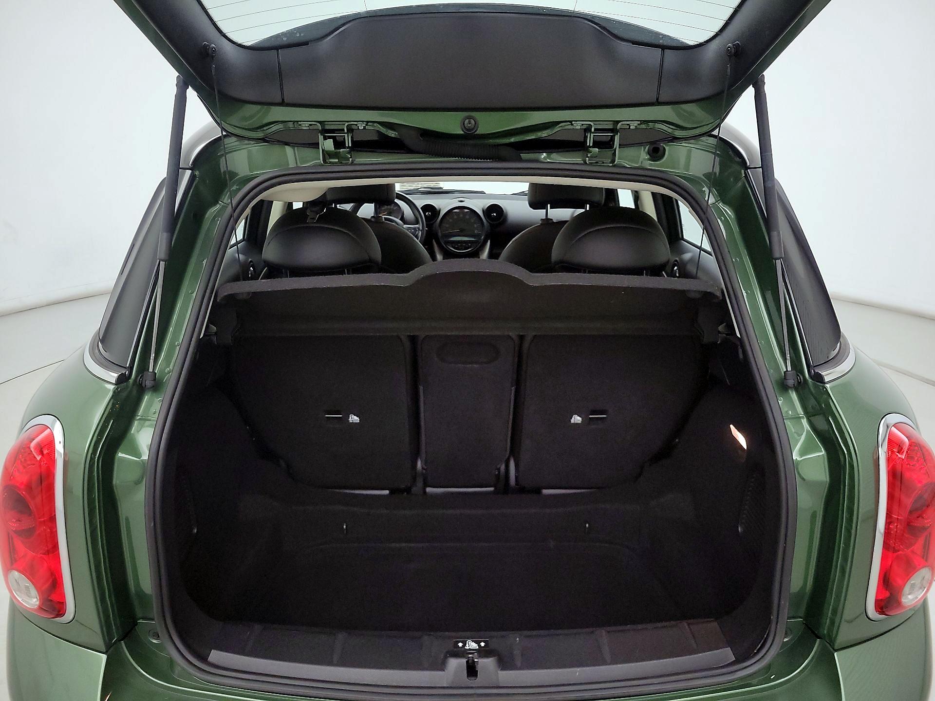 Thumbnail: 2016 MINI Cooper Countryman - 18