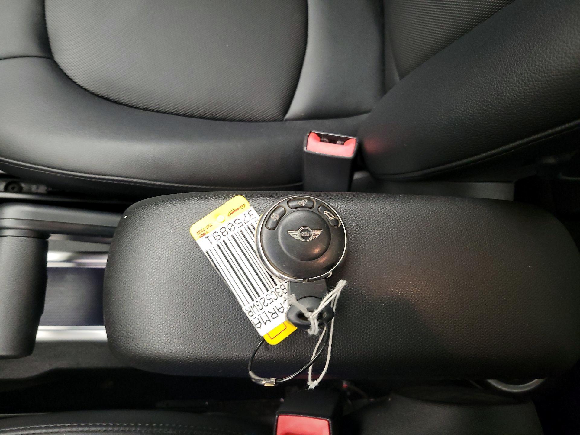 Thumbnail: 2016 MINI Cooper Countryman - 20