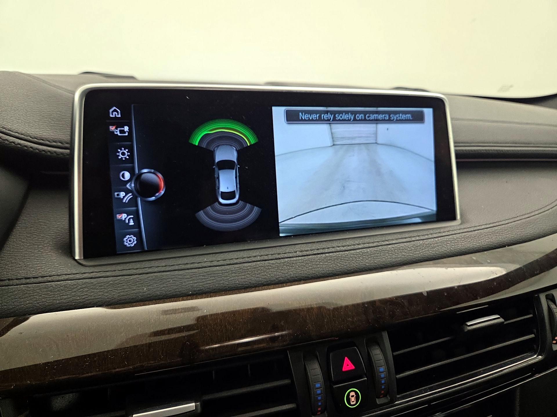 Thumbnail: 2017 BMW X6 - 15