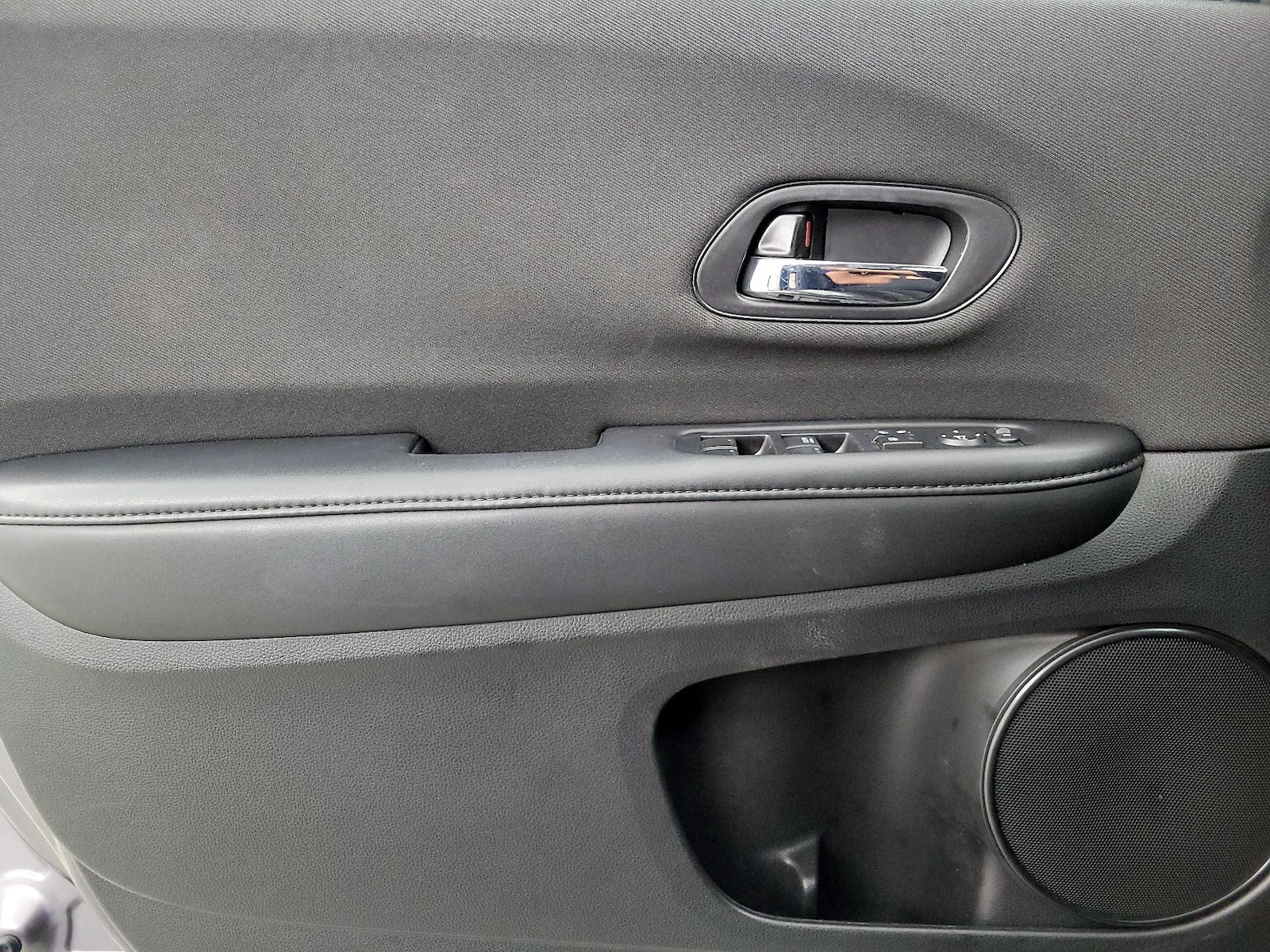 2022 Honda HR-V LX - Photo 13