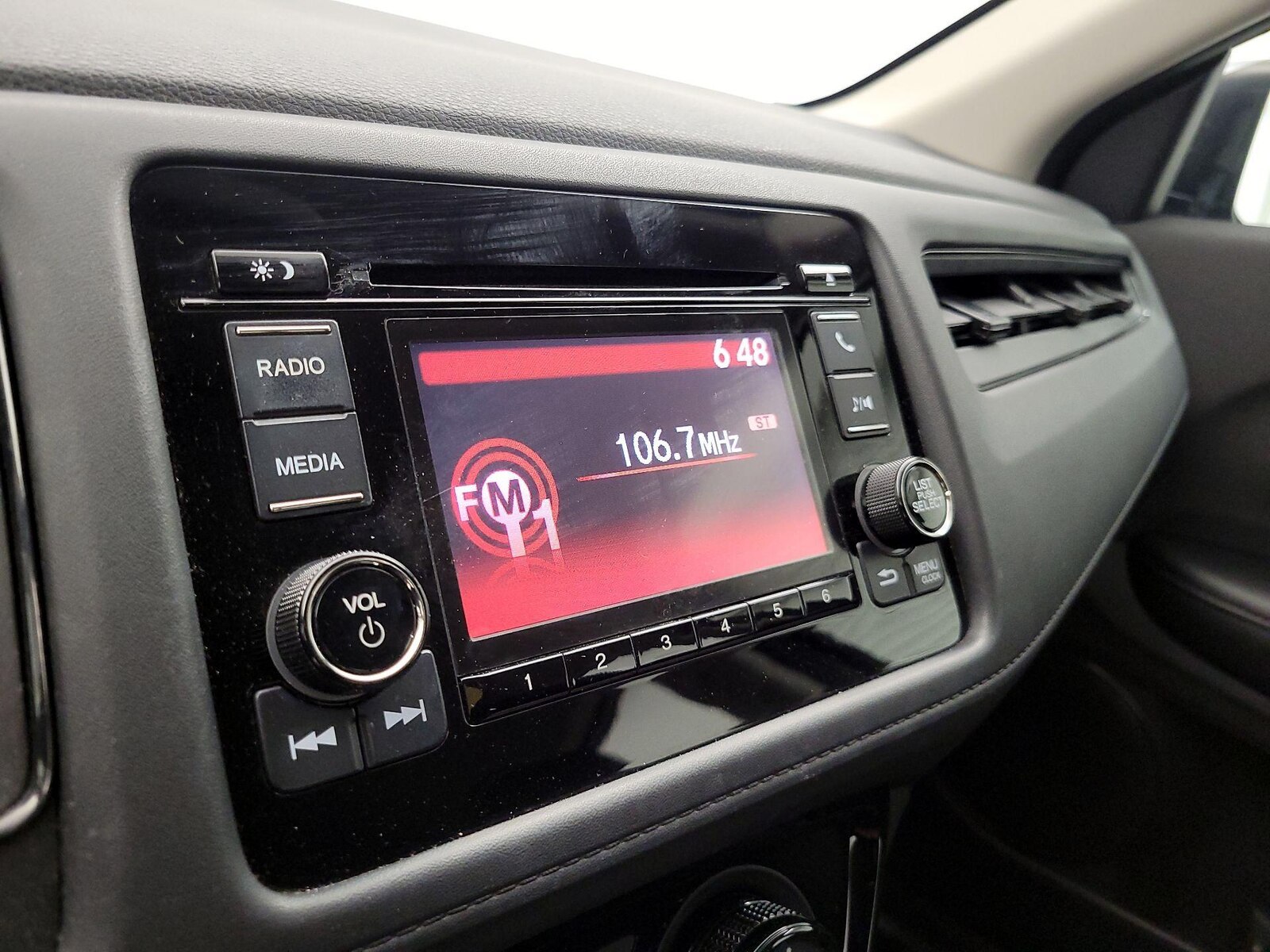 2022 Honda HR-V LX - Photo 16
