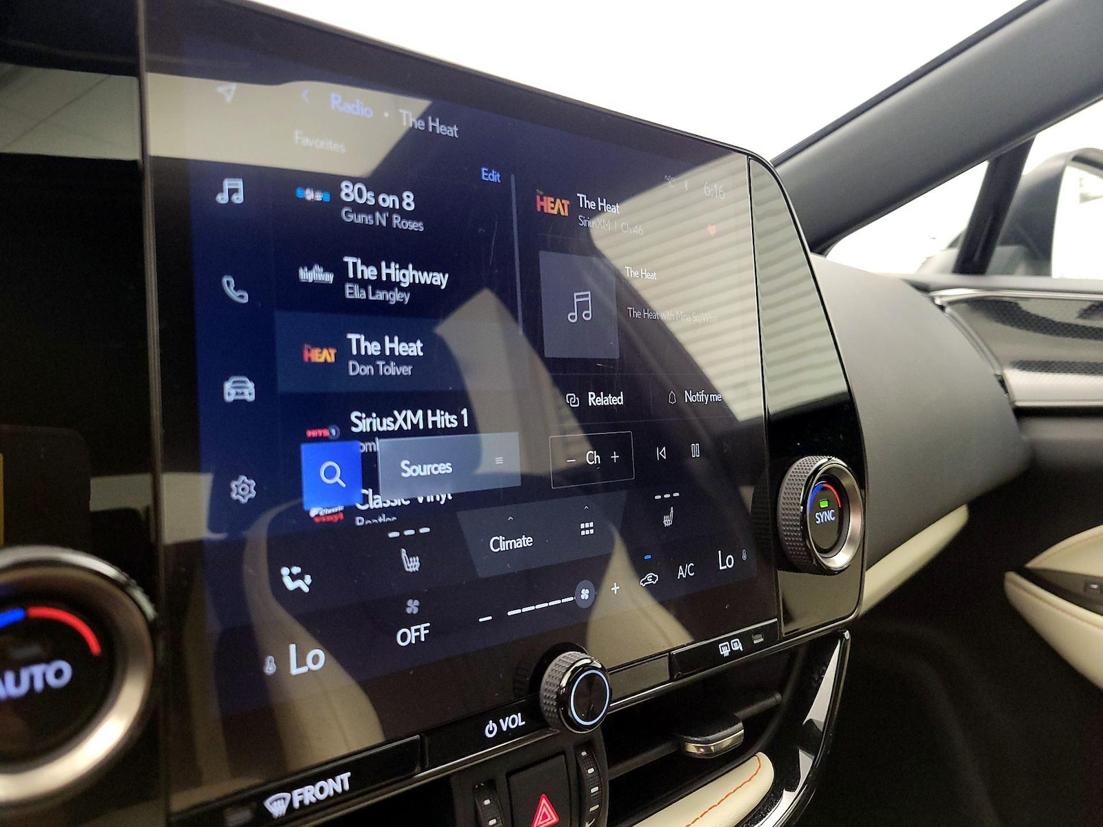2024 Lexus NX 250 - Photo 16