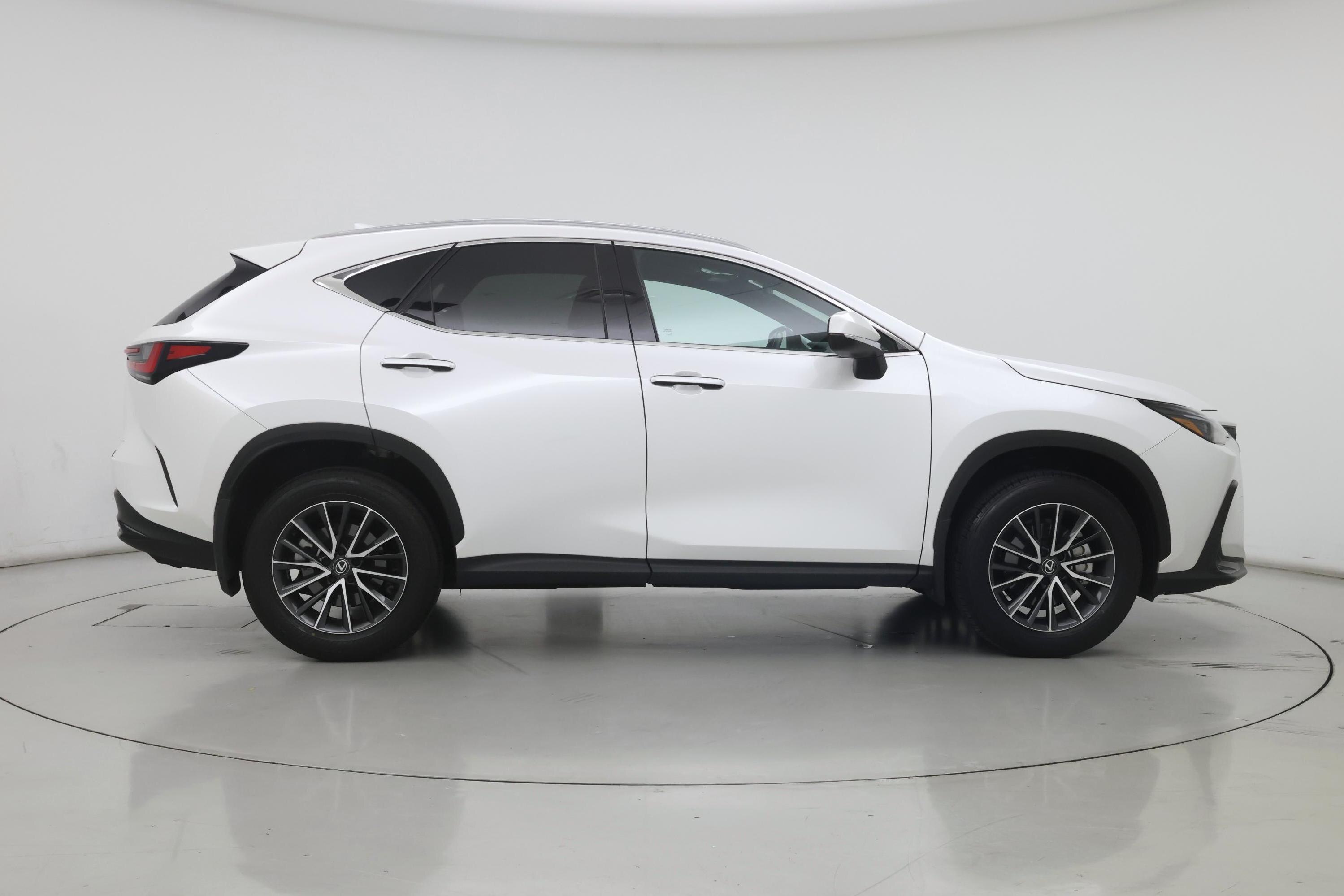 Thumbnail: 2024 Lexus NX - 7