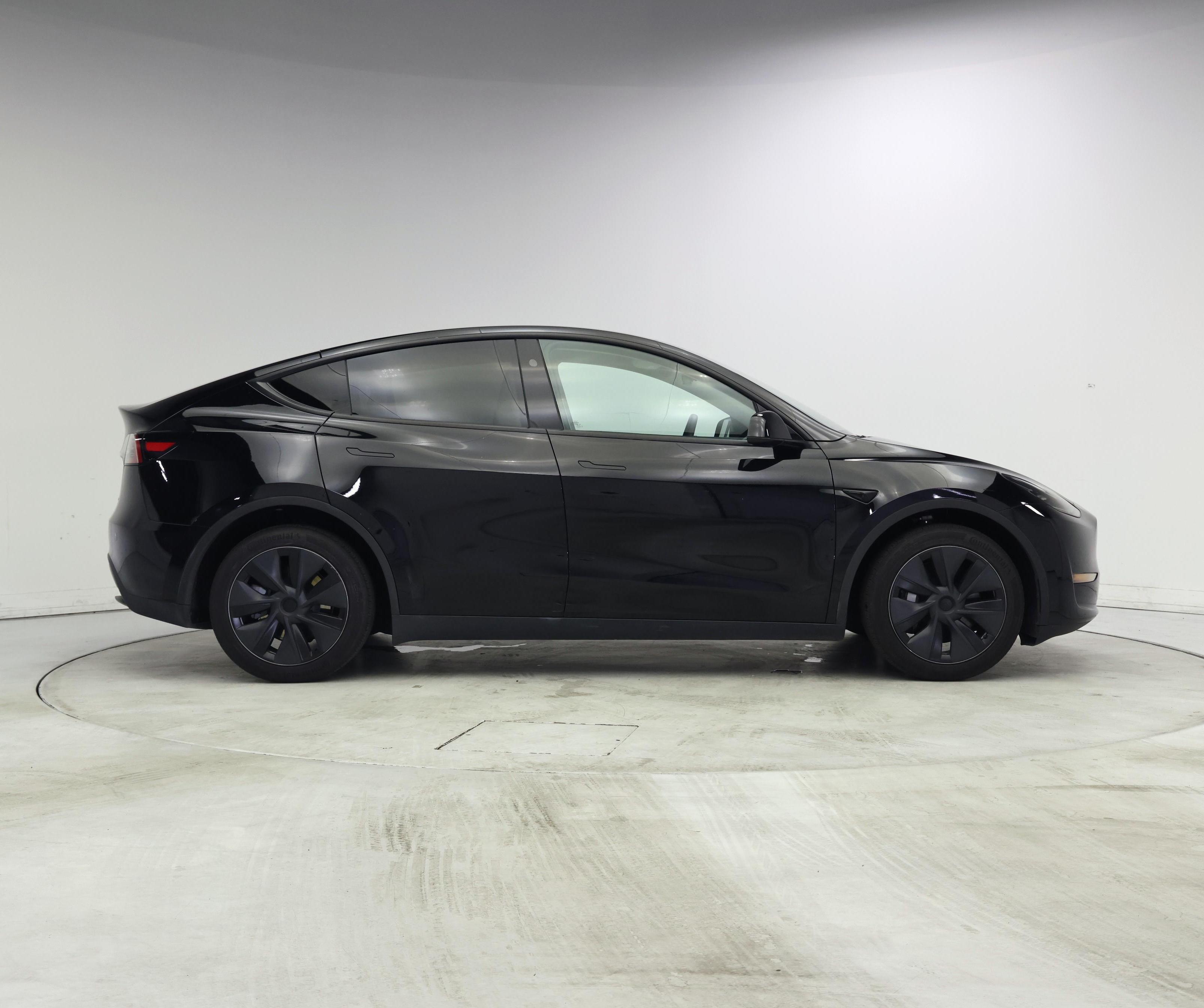 Thumbnail: 2024 Tesla Model Y - 7